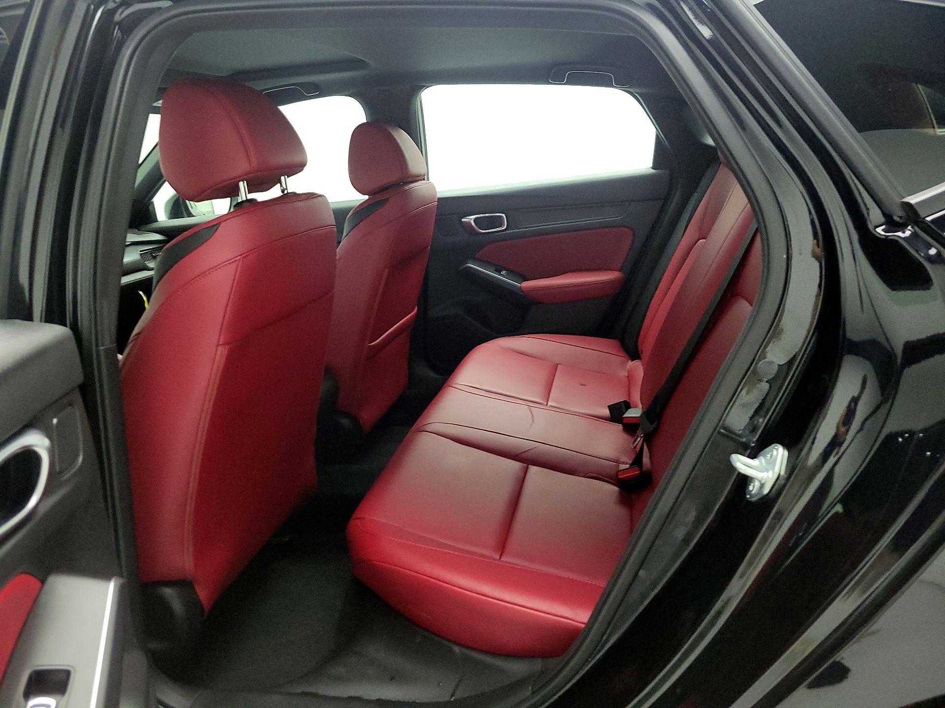 Thumbnail: 2025 Acura Integra - 18