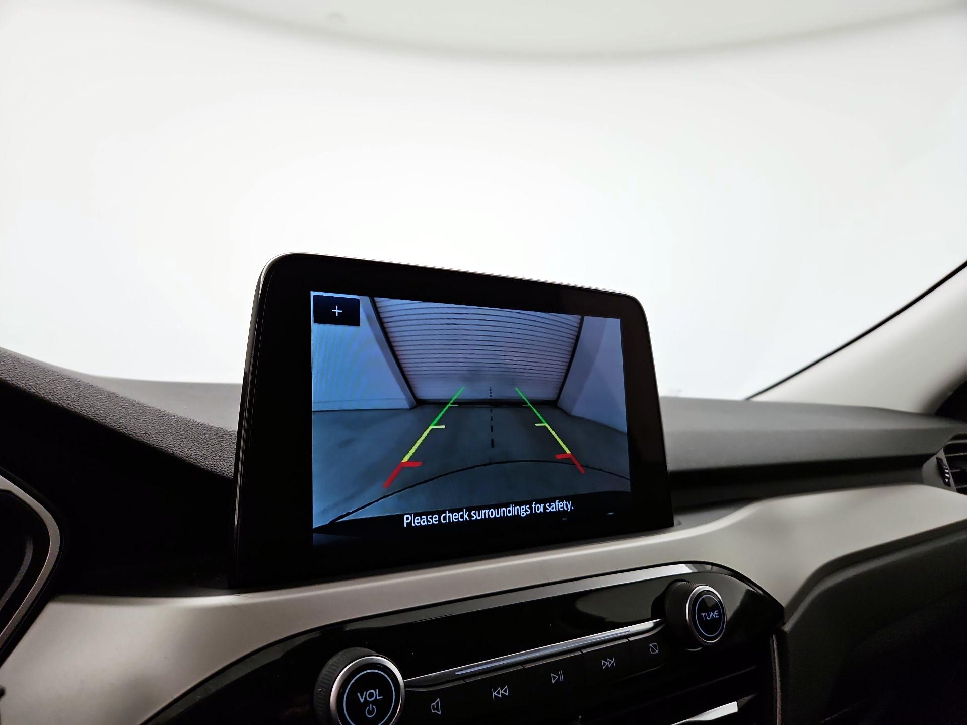 Thumbnail: 2022 Ford Escape - 14