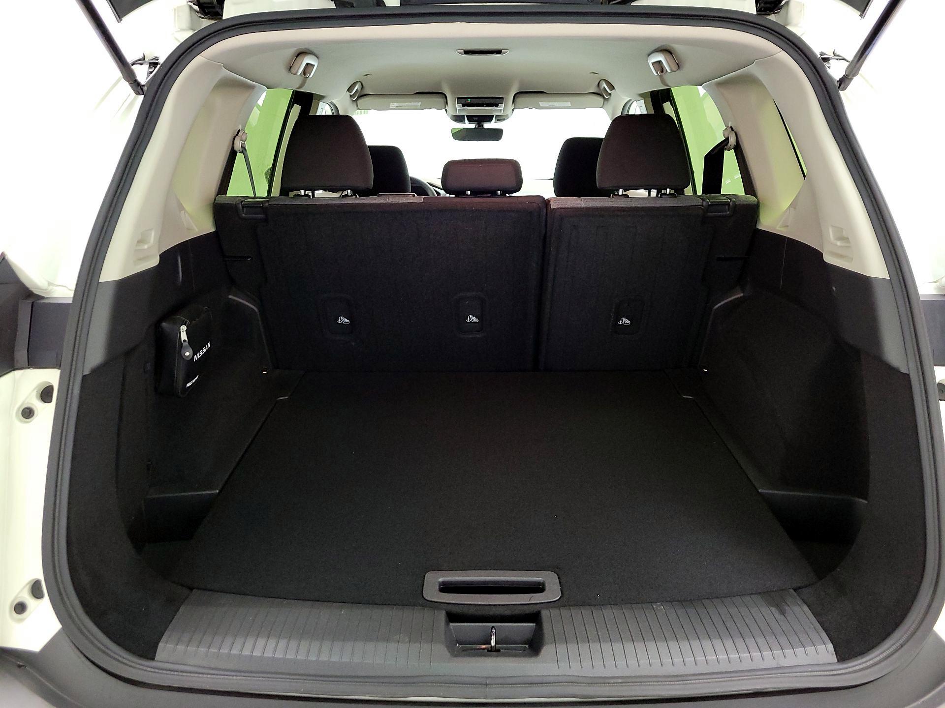 Thumbnail: 2023 Nissan Rogue - 19