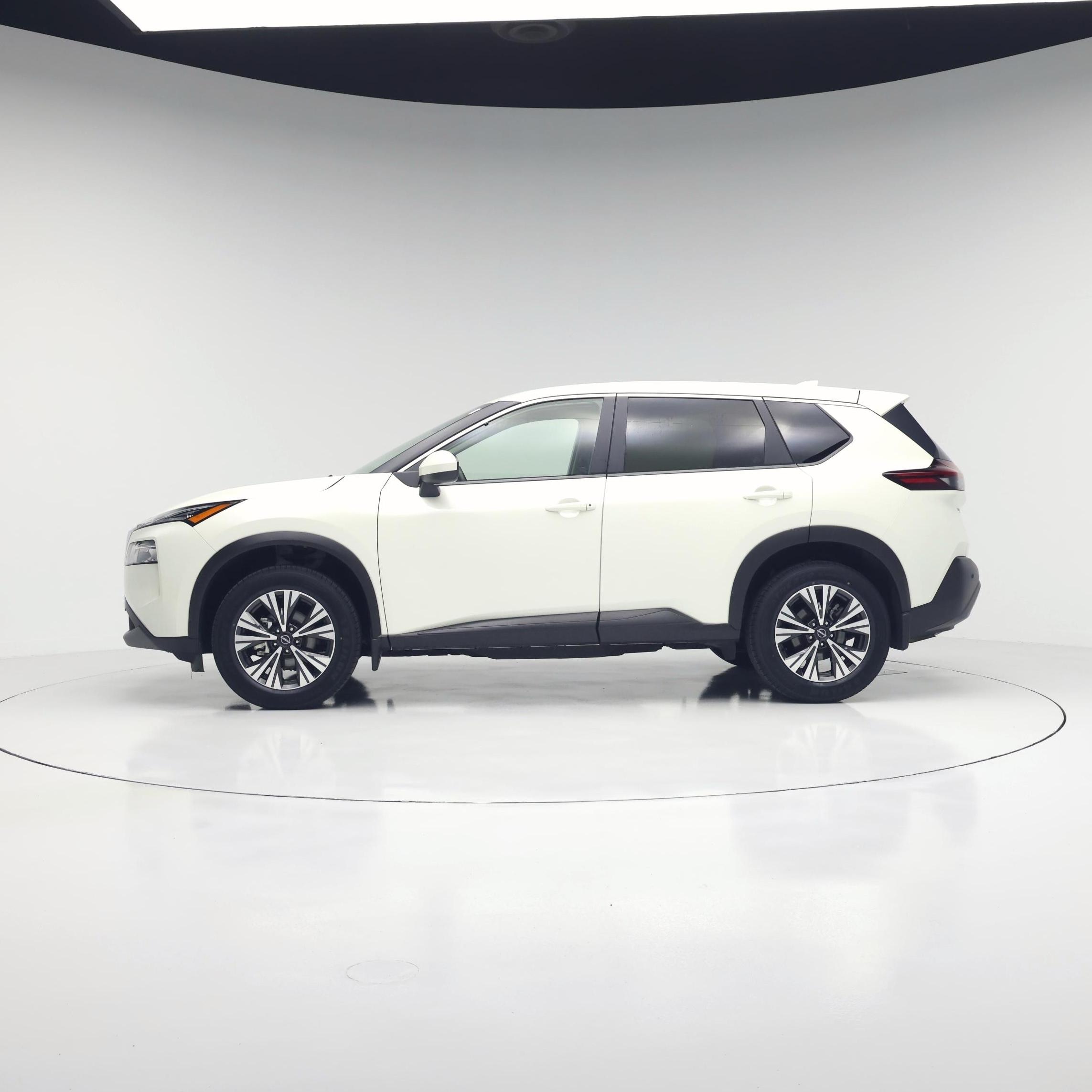 Thumbnail: 2023 Nissan Rogue - 3