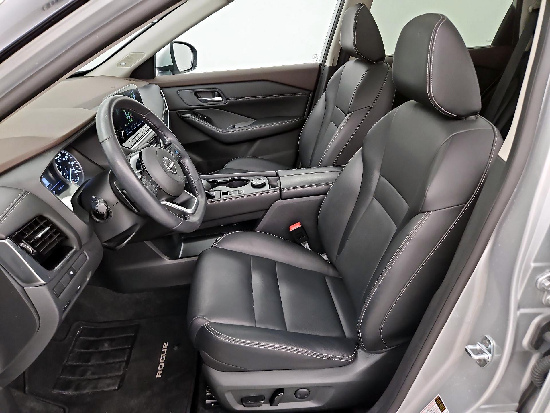 Thumbnail: 2023 Nissan Rogue - 11