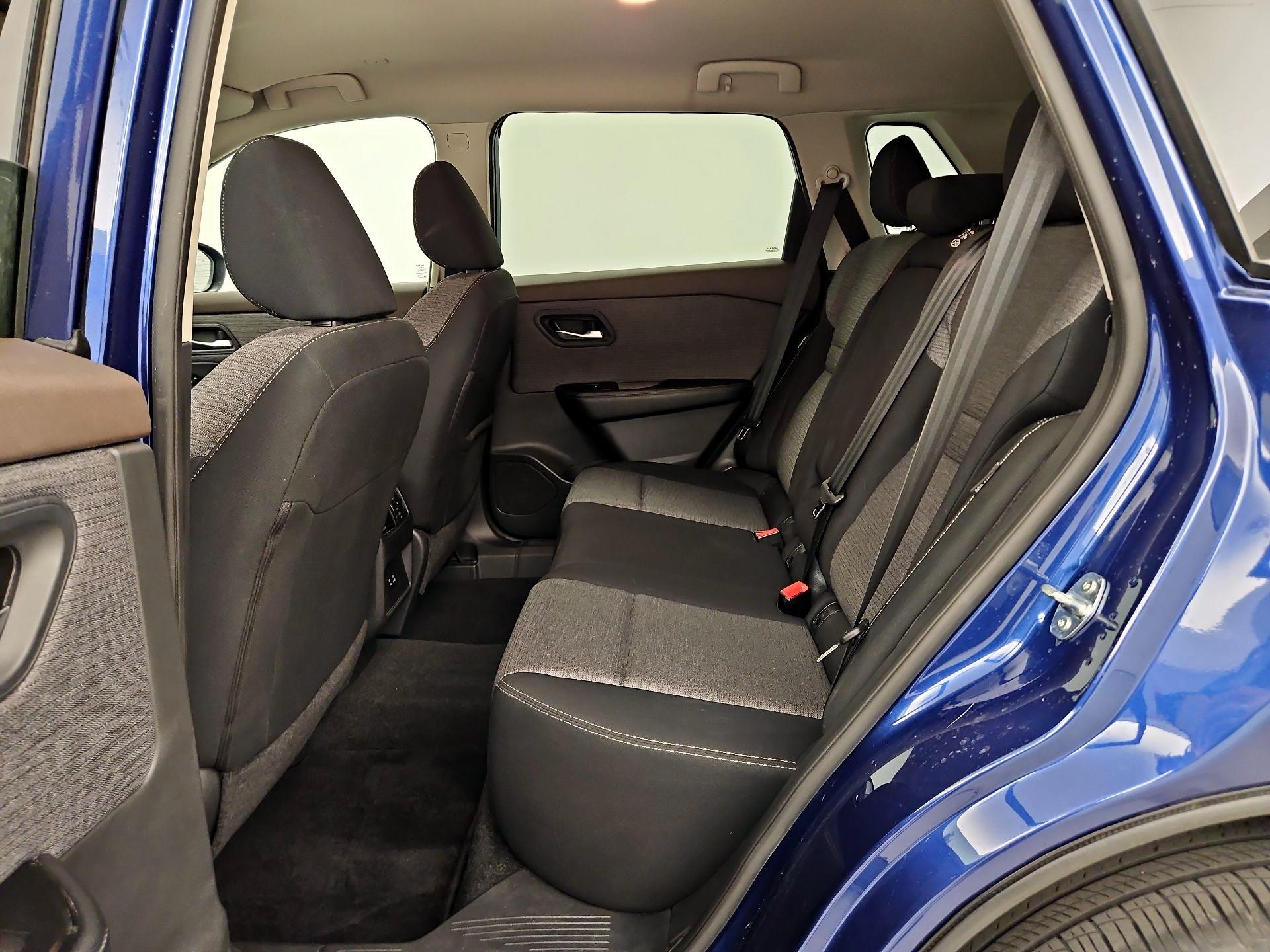 Thumbnail: 2023 Nissan Rogue - 19