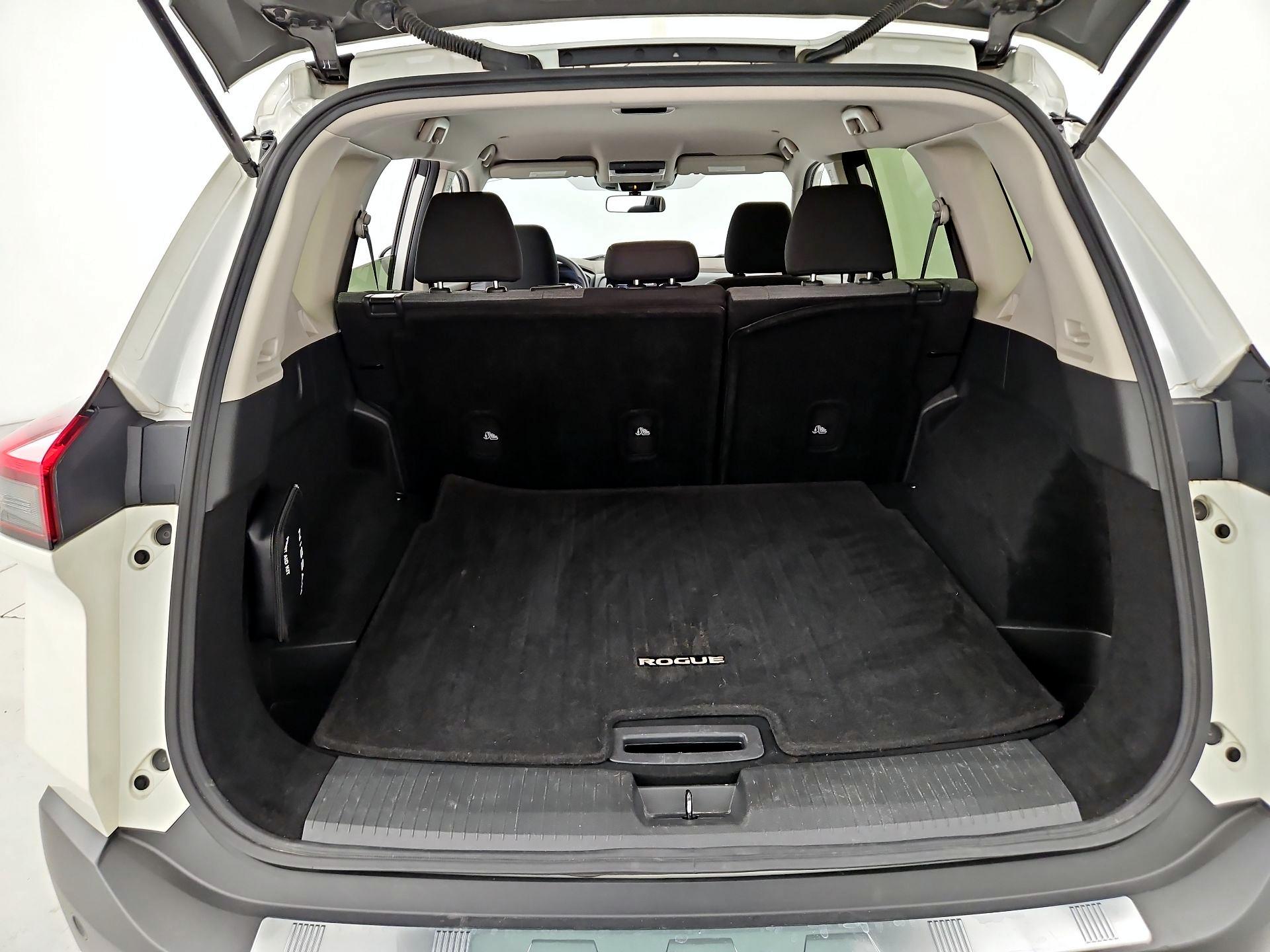 Thumbnail: 2023 Nissan Rogue - 20