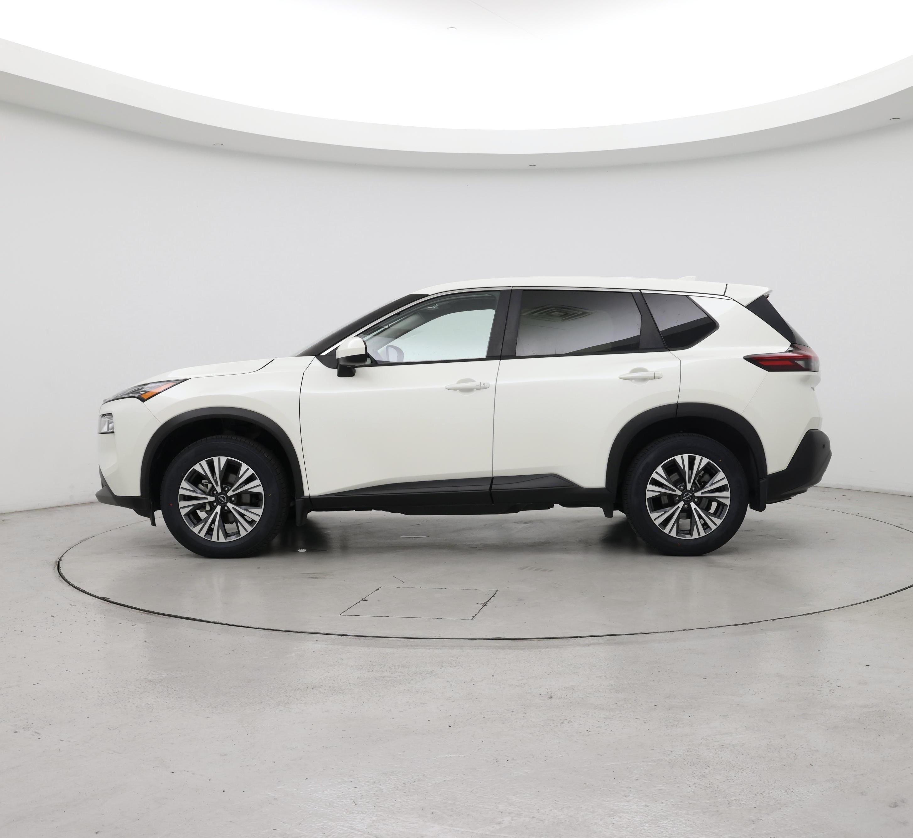 Thumbnail: 2023 Nissan Rogue - 3