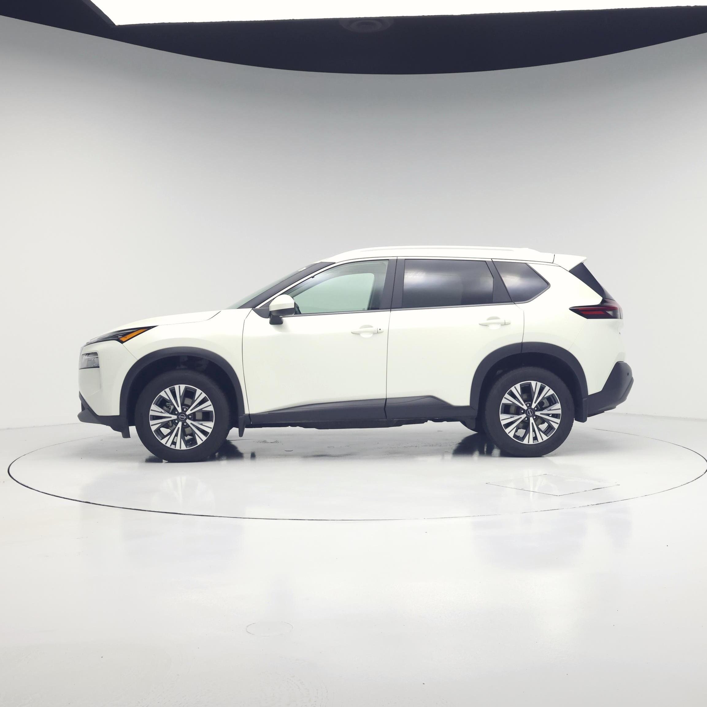 Thumbnail: 2023 Nissan Rogue - 3