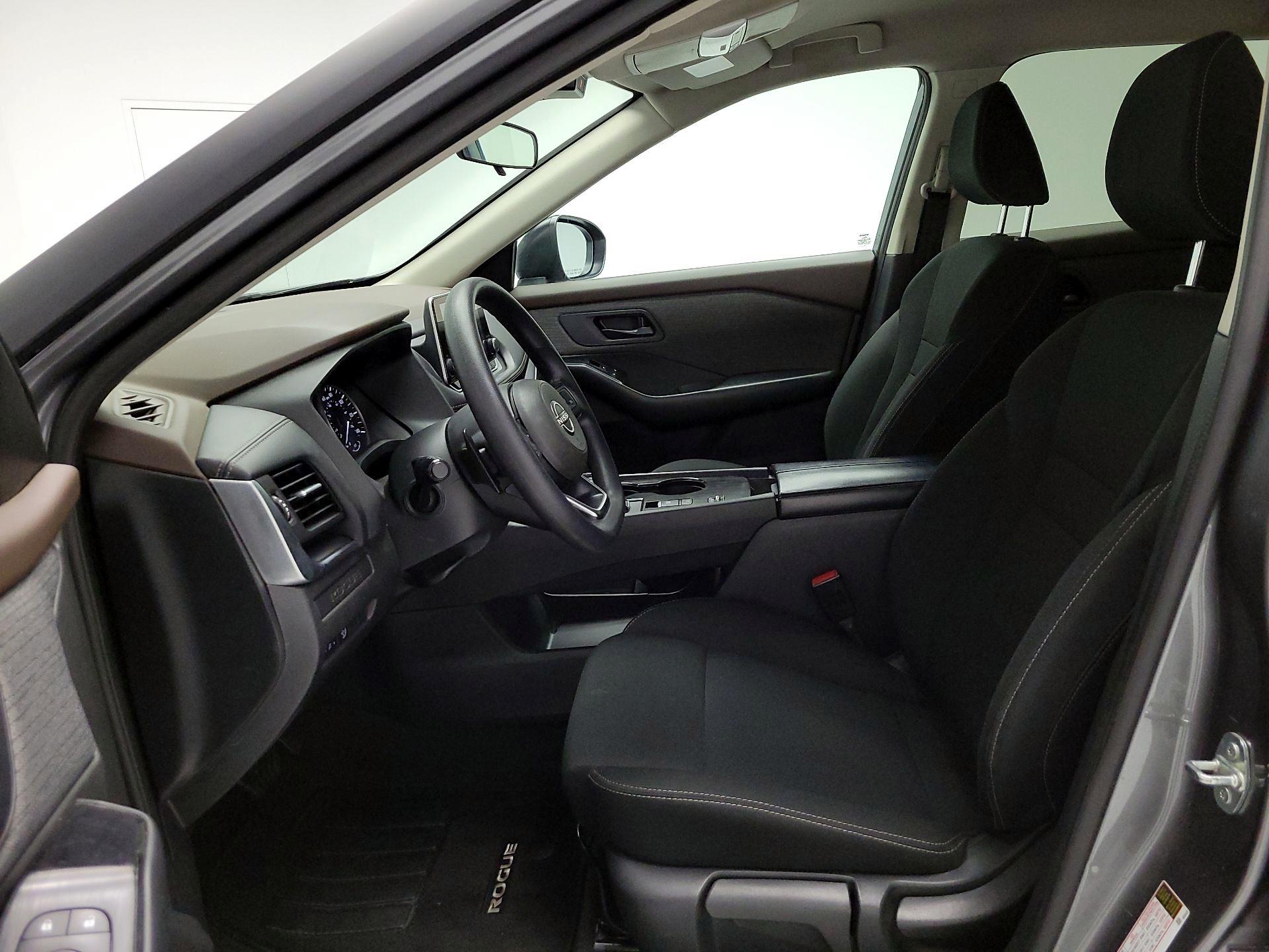 Thumbnail: 2023 Nissan Rogue - 11