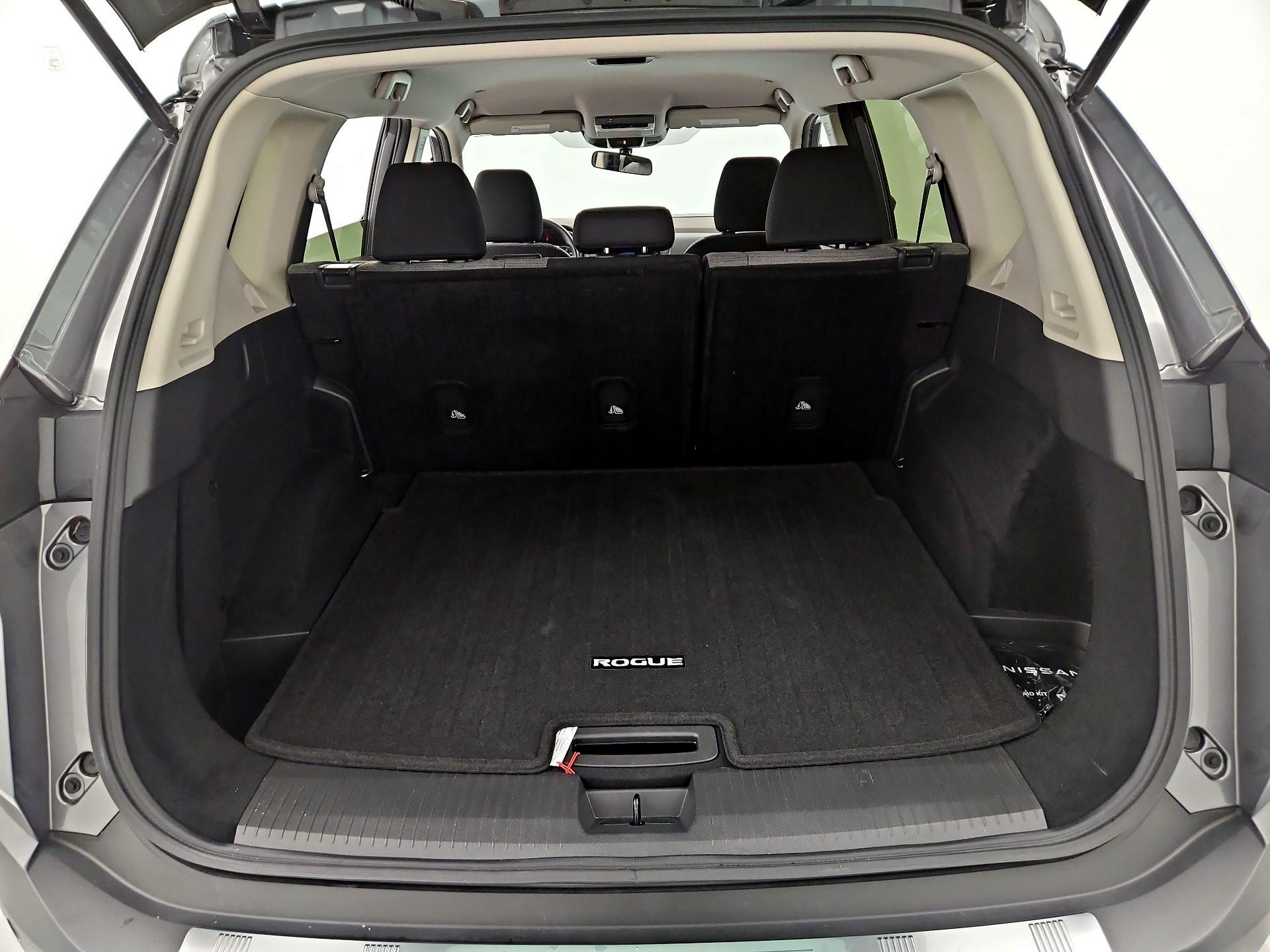 Thumbnail: 2023 Nissan Rogue - 20