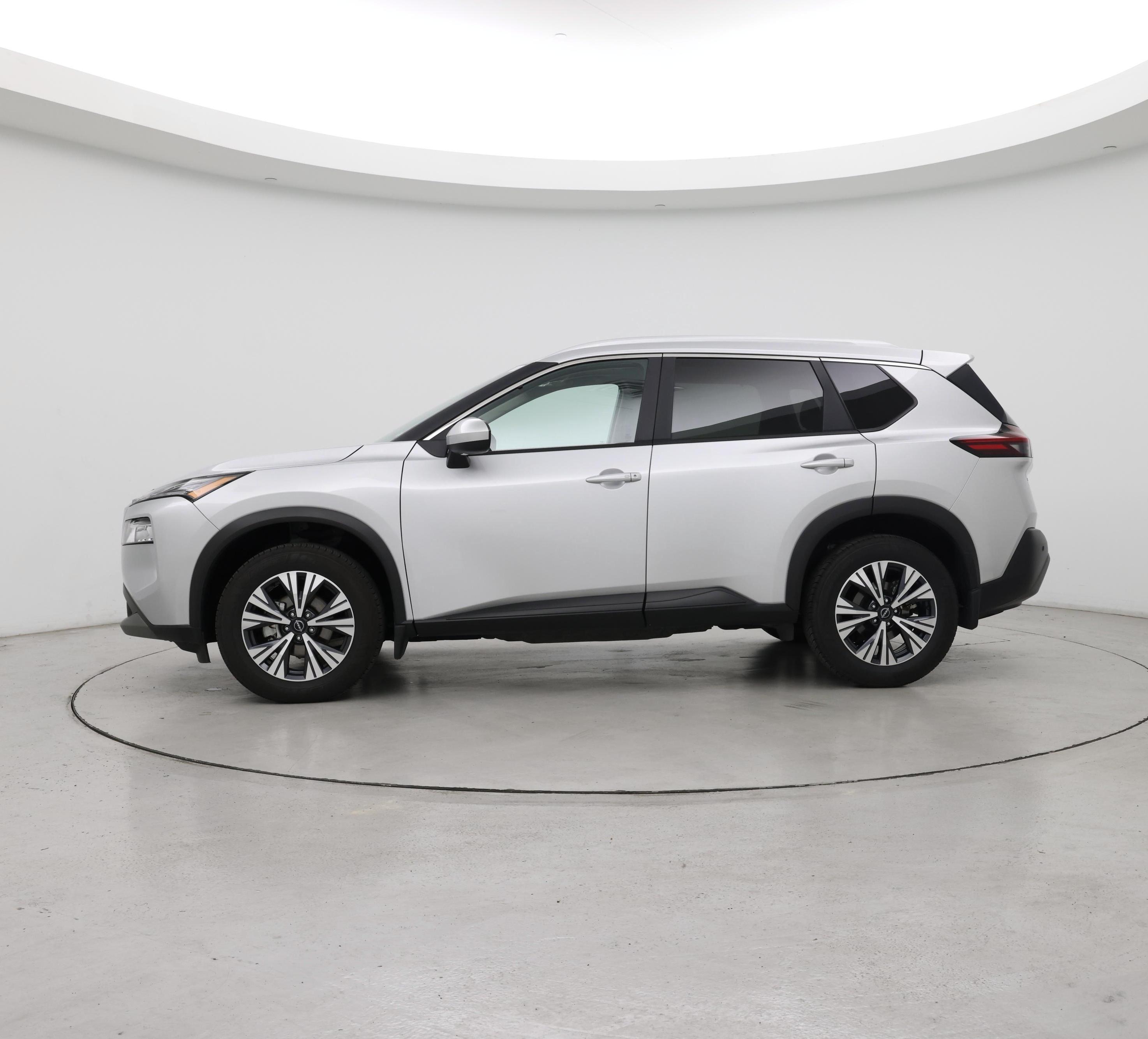 Thumbnail: 2023 Nissan Rogue - 3