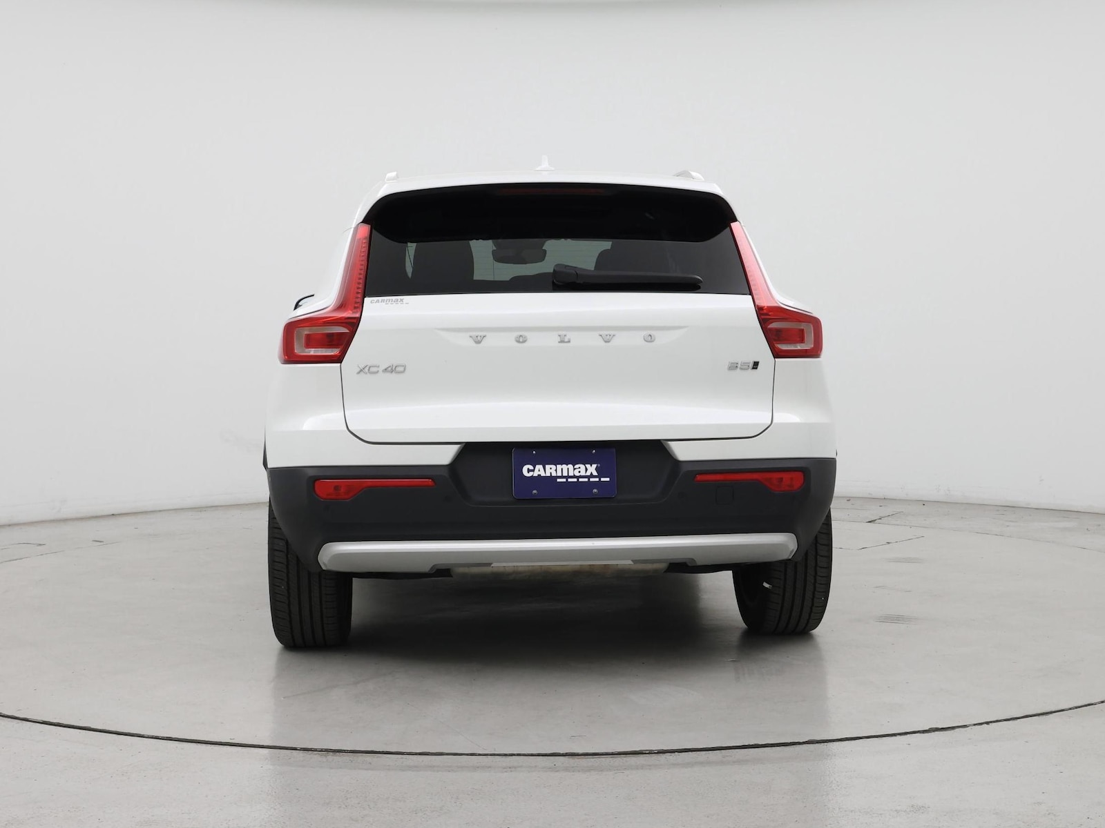 2025 Volvo XC40 Plus - Photo 7