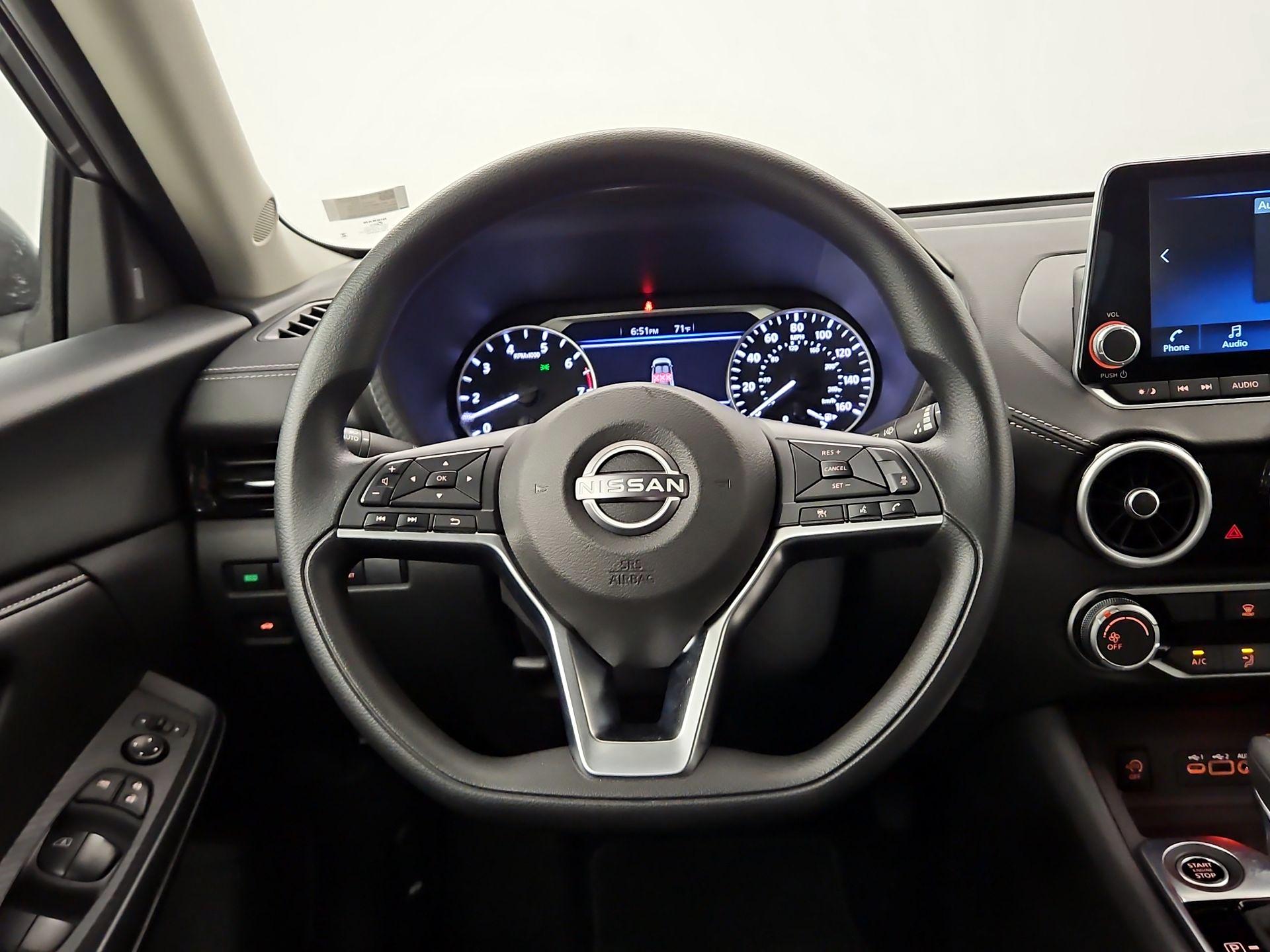 Thumbnail: 2025 Nissan Sentra - 10