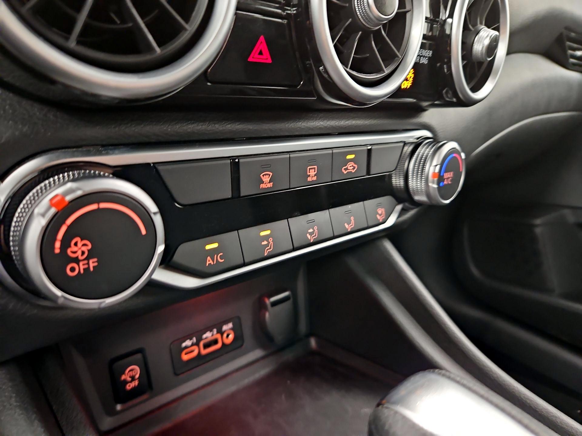 Thumbnail: 2025 Nissan Sentra - 16