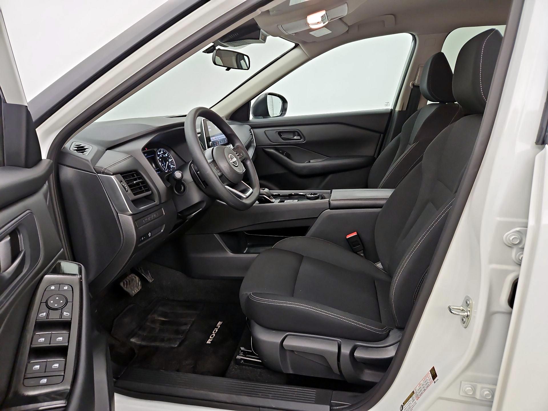 Thumbnail: 2024 Nissan Rogue - 11