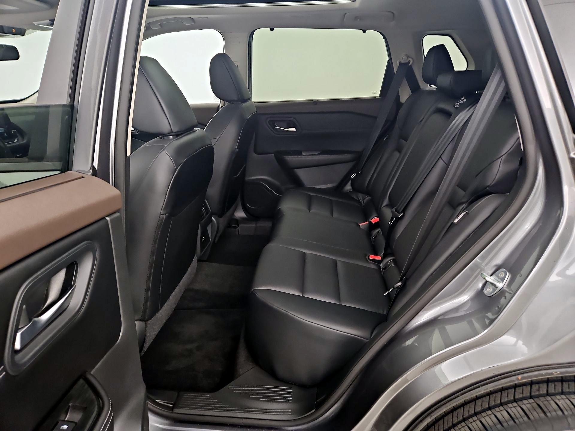 Thumbnail: 2023 Nissan Rogue - 20