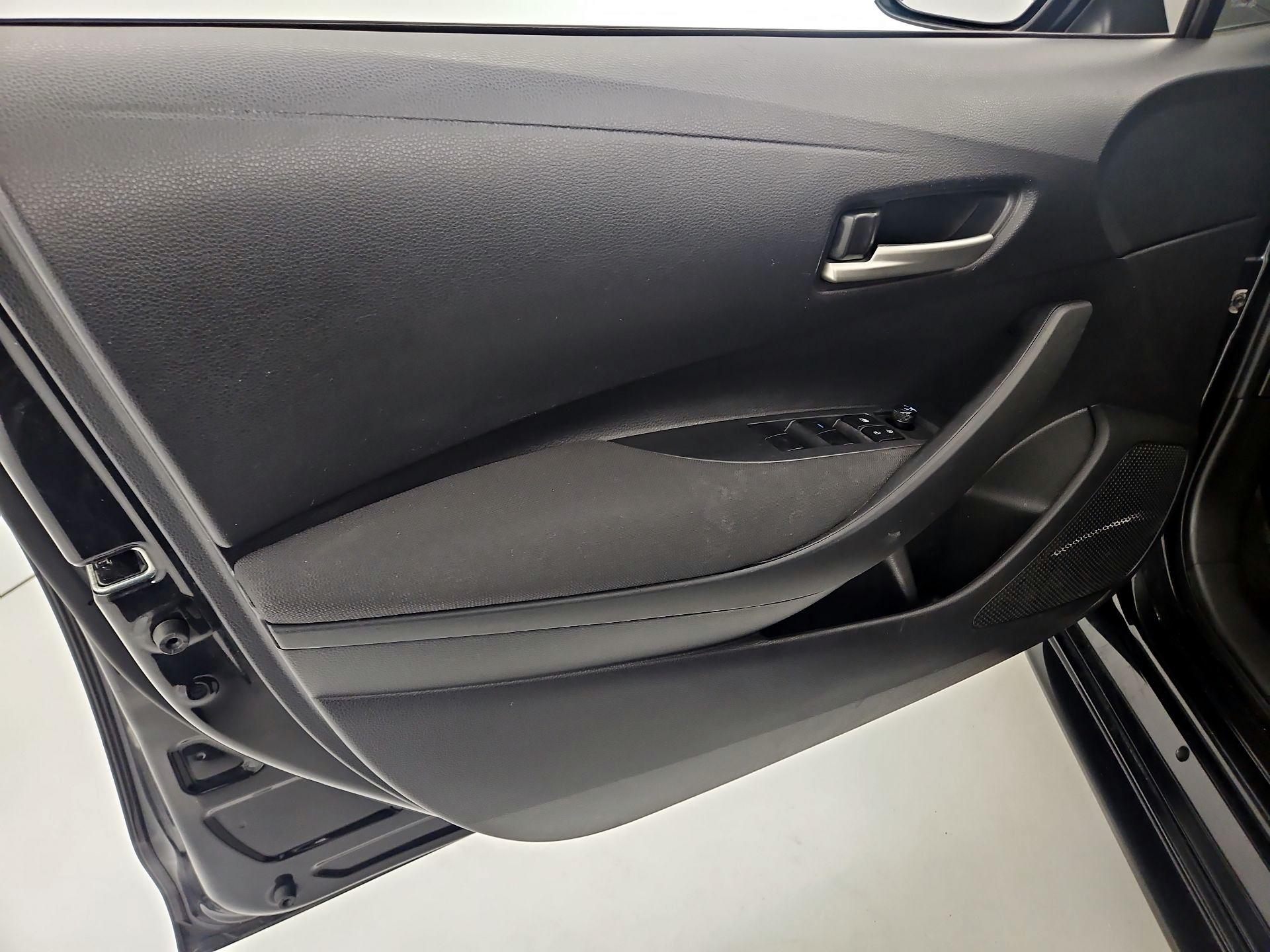 Thumbnail: 2020 Toyota Corolla - 12