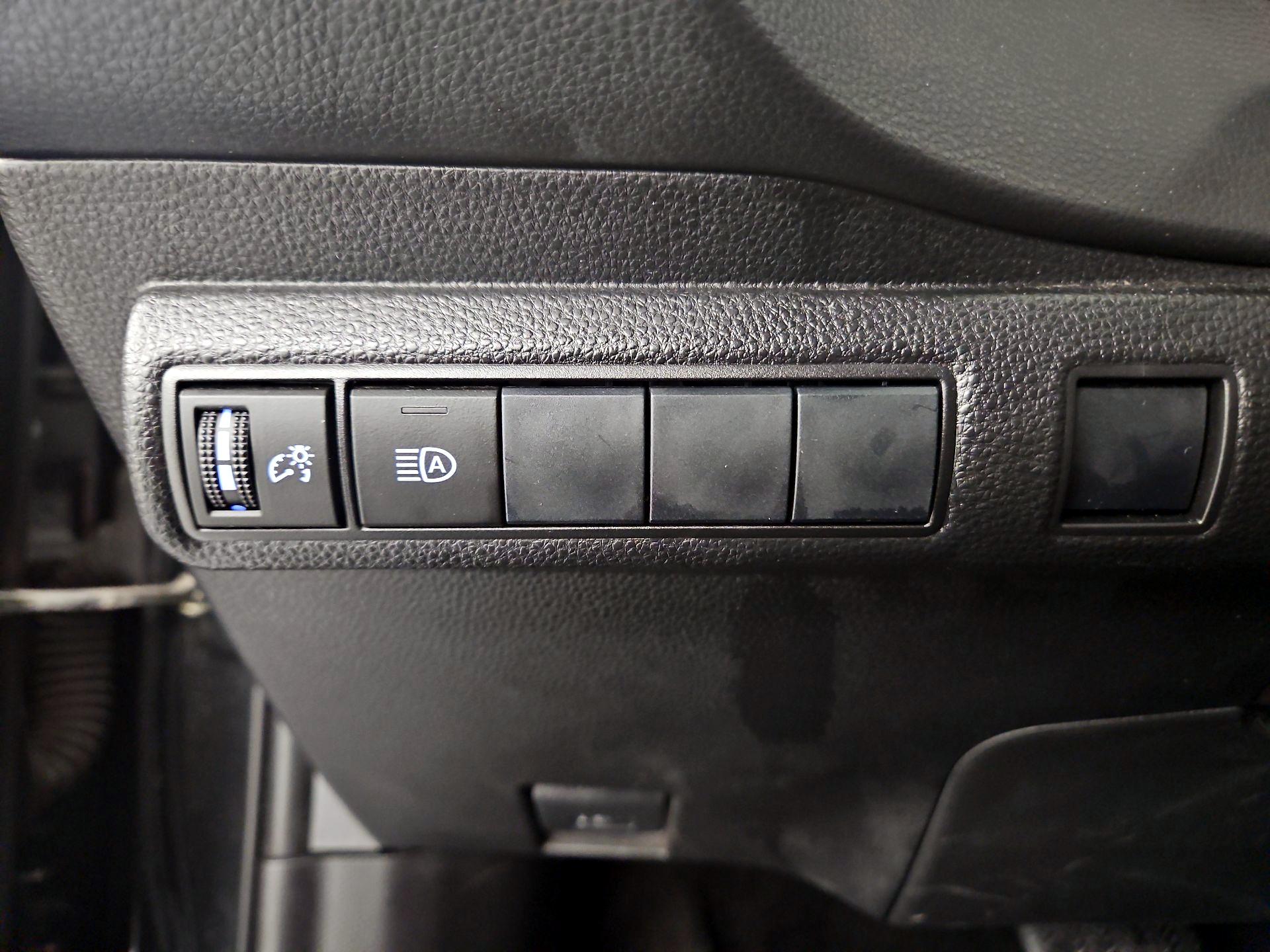 Thumbnail: 2020 Toyota Corolla - 13