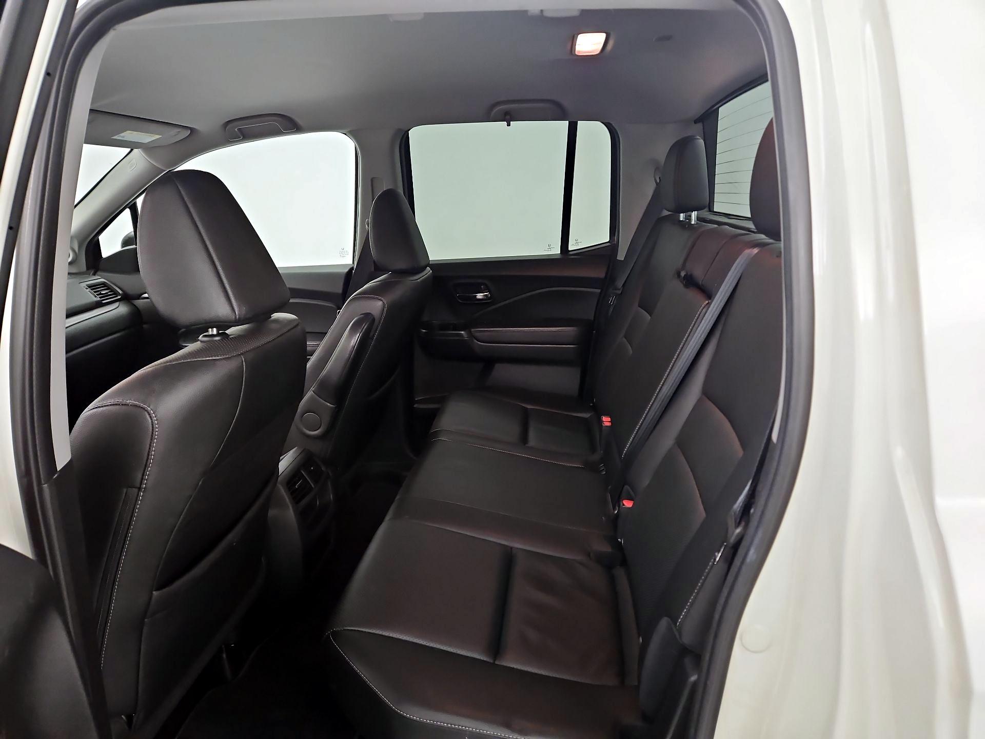 Thumbnail: 2017 Honda Ridgeline - 19