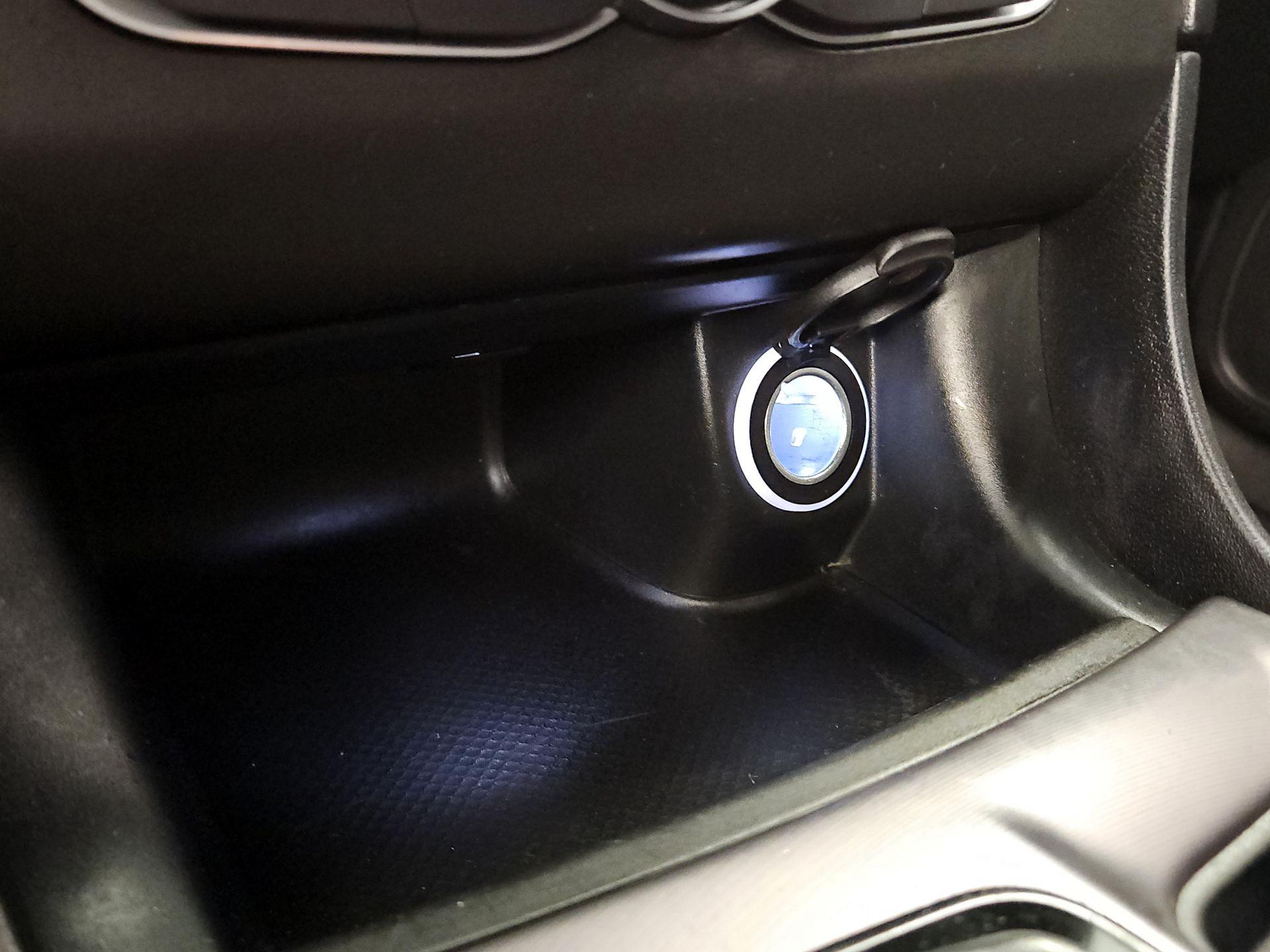 Thumbnail: 2021 Dodge Charger - 18