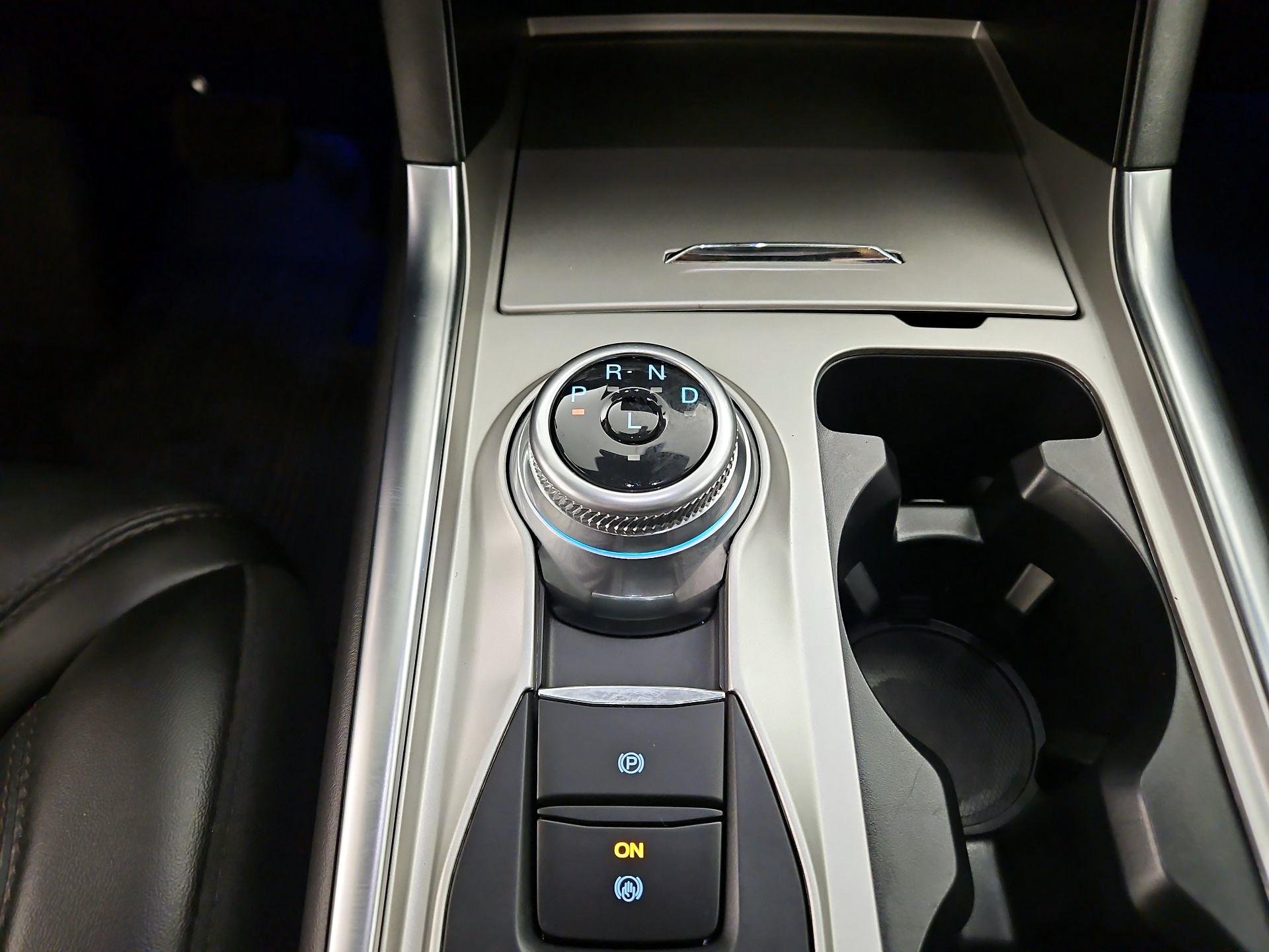 Thumbnail: 2023 Ford Explorer - 18