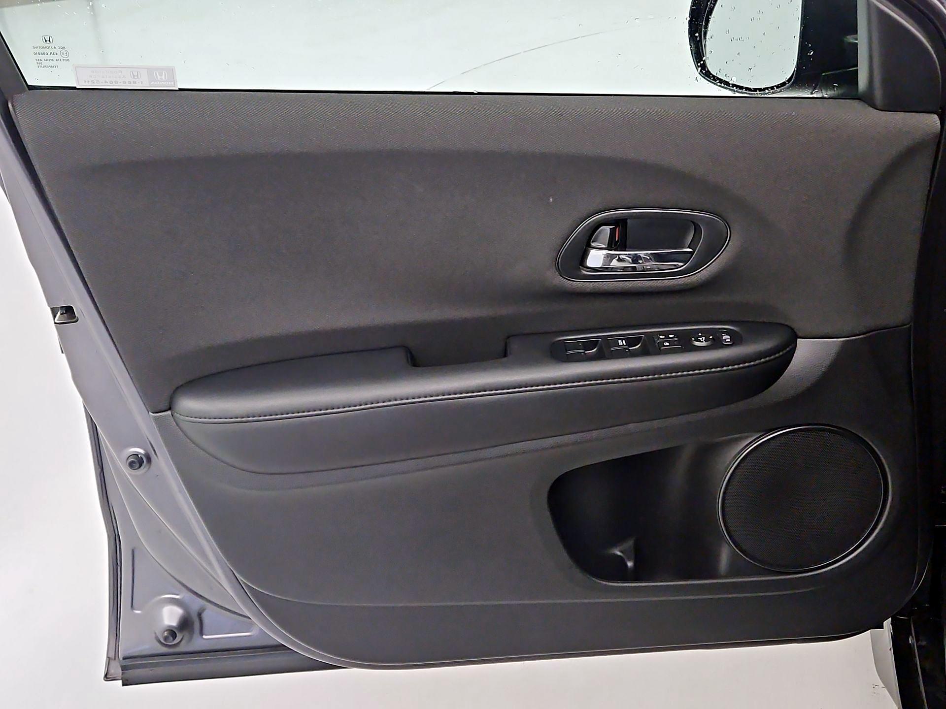 Thumbnail: 2022 Honda HR-V - 12