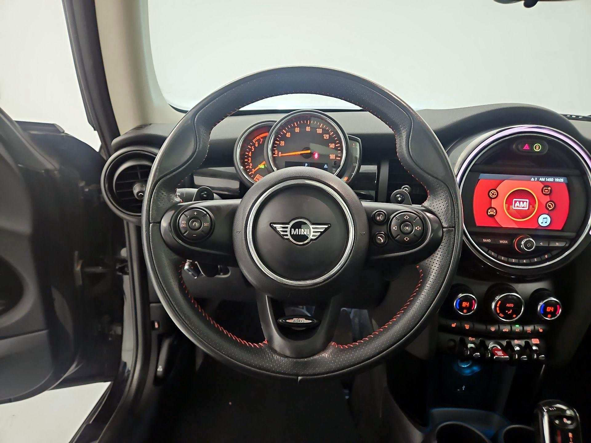 Thumbnail: 2020 MINI Cooper Hardtop - 10