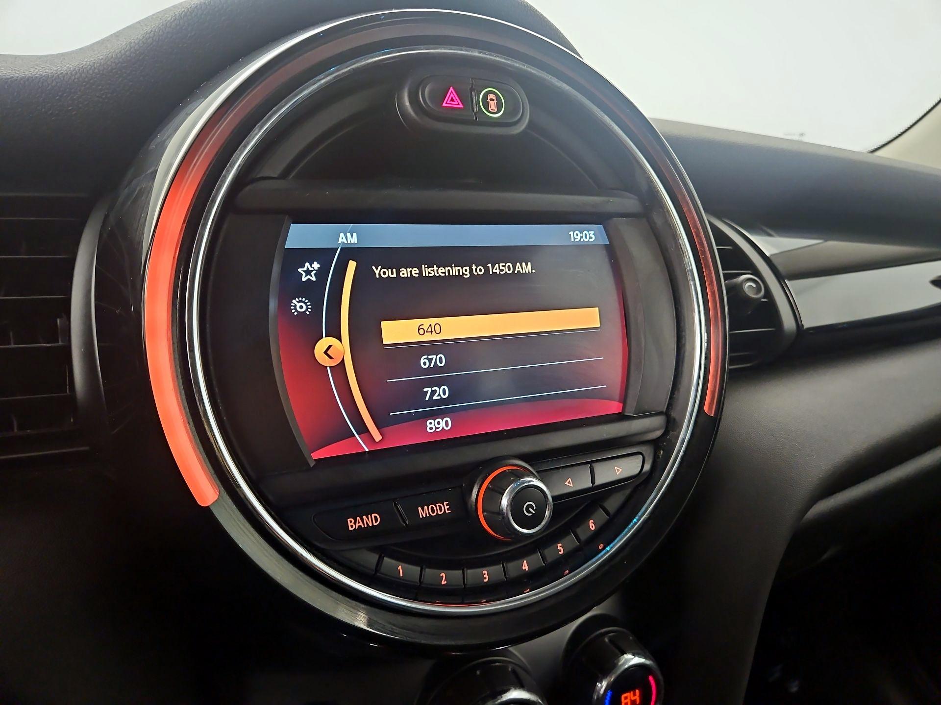 Thumbnail: 2020 MINI Cooper Hardtop - 15