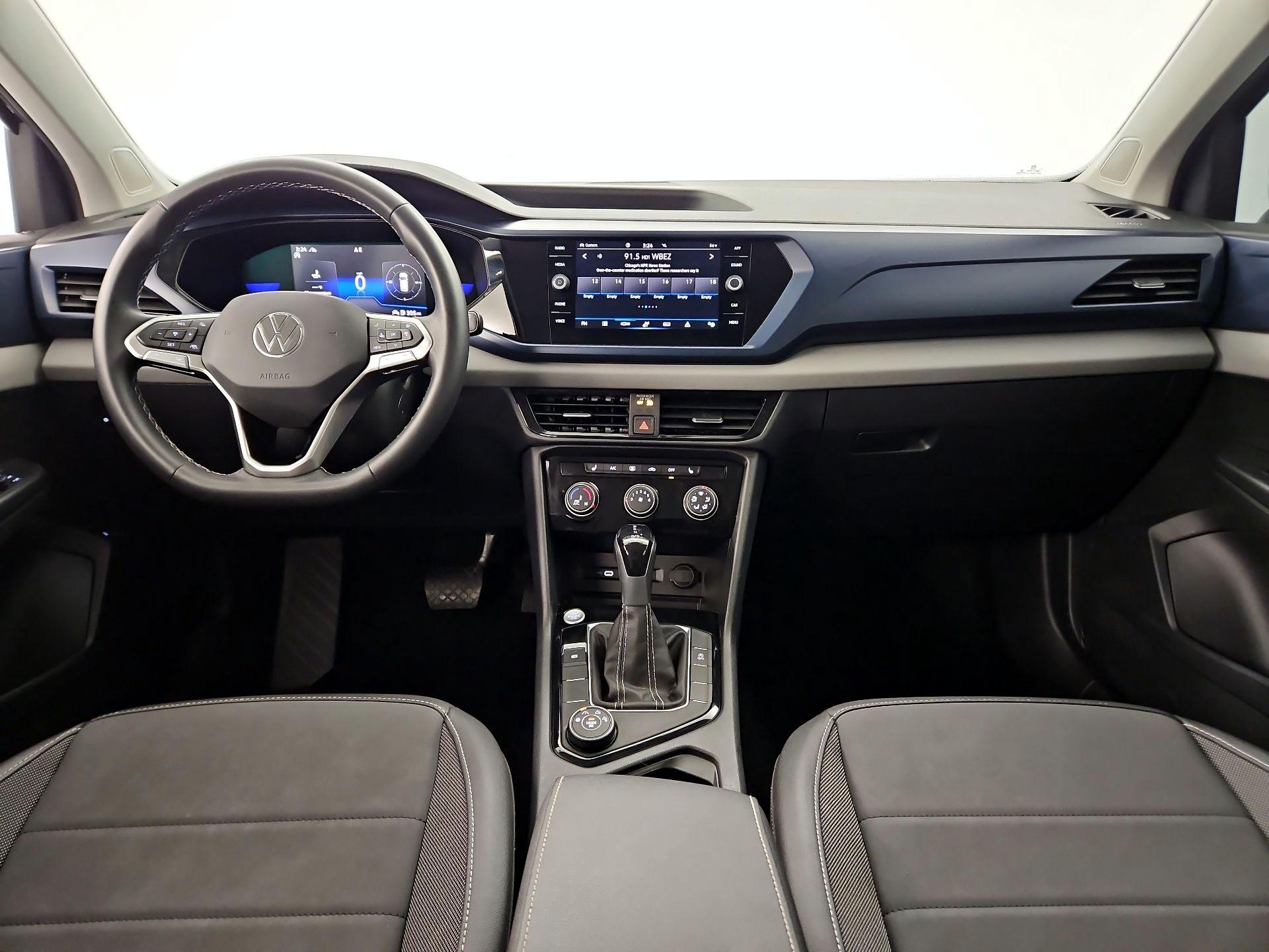 Thumbnail: 2023 Volkswagen Taos - 9