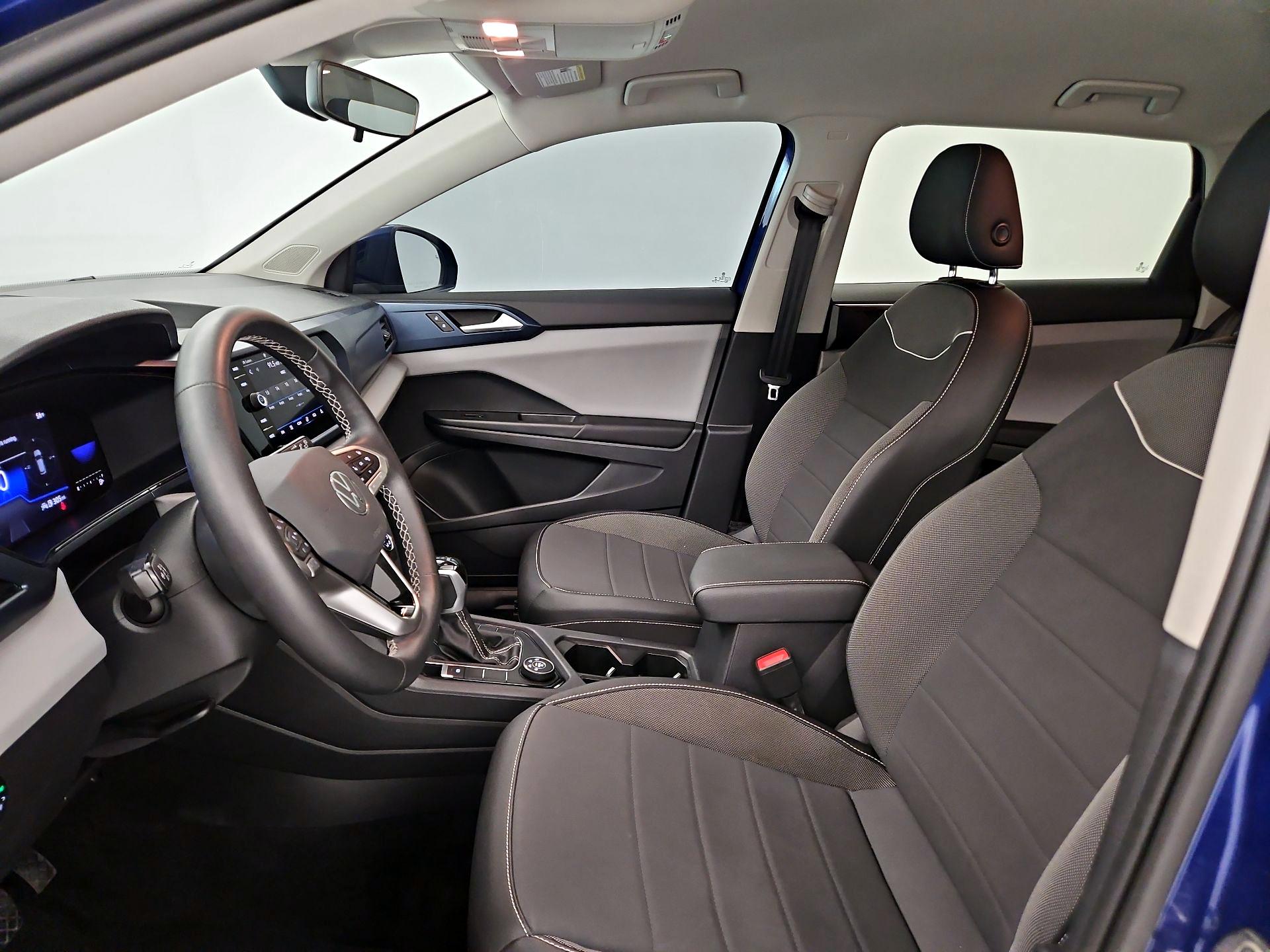 Thumbnail: 2023 Volkswagen Taos - 11