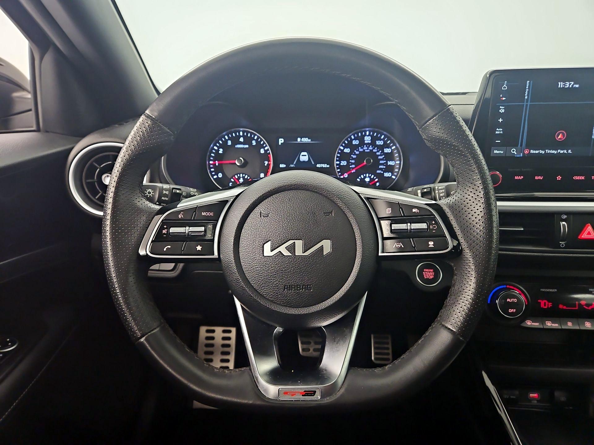 Thumbnail: 2024 Kia Forte - 10