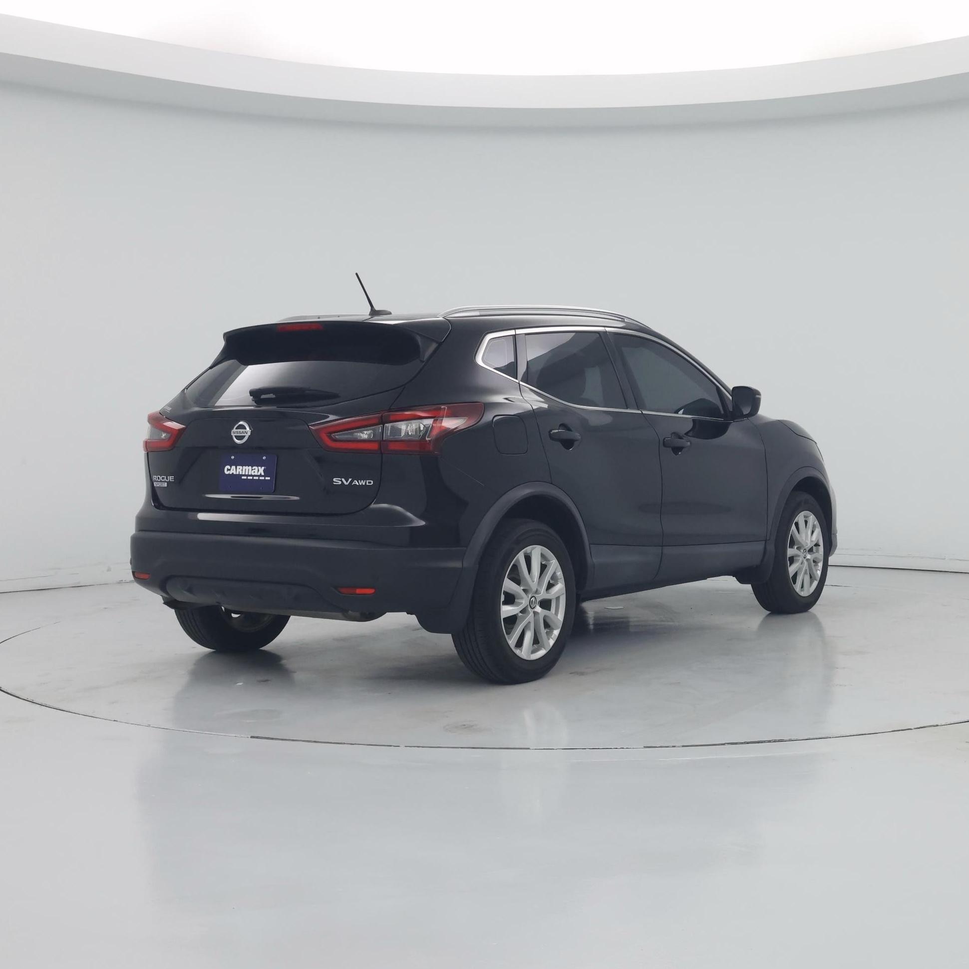 Thumbnail: 2020 Nissan Rogue Sport - 8