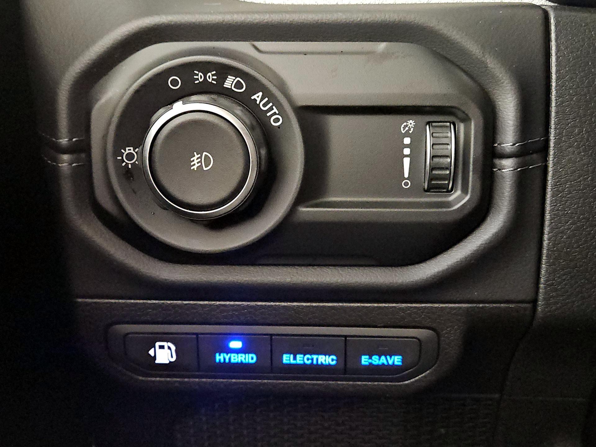 Thumbnail: 2025 Jeep Wrangler - 13