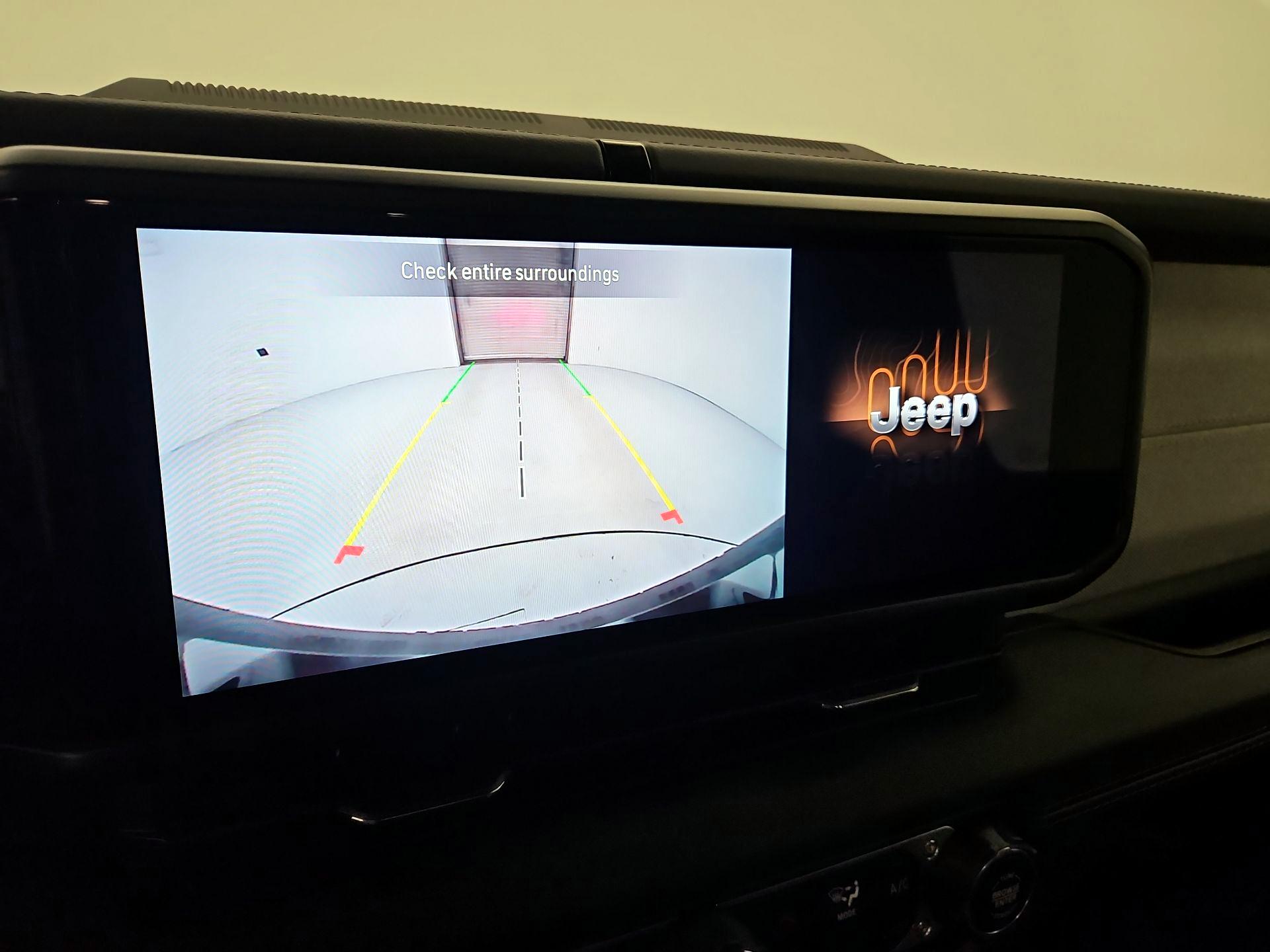 Thumbnail: 2025 Jeep Wrangler - 14