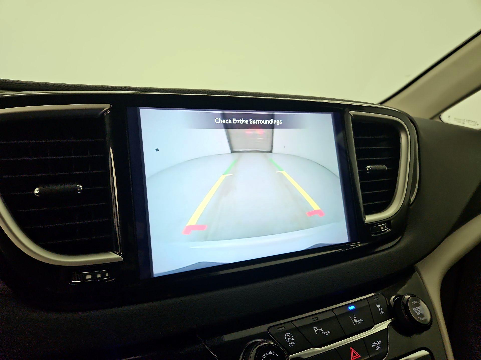 Thumbnail: 2024 Chrysler Pacifica - 14
