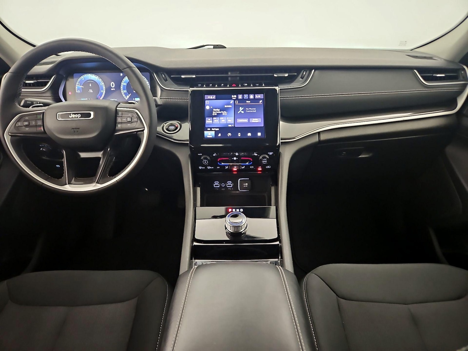 2023 Jeep Grand Cherokee Laredo - Photo 10