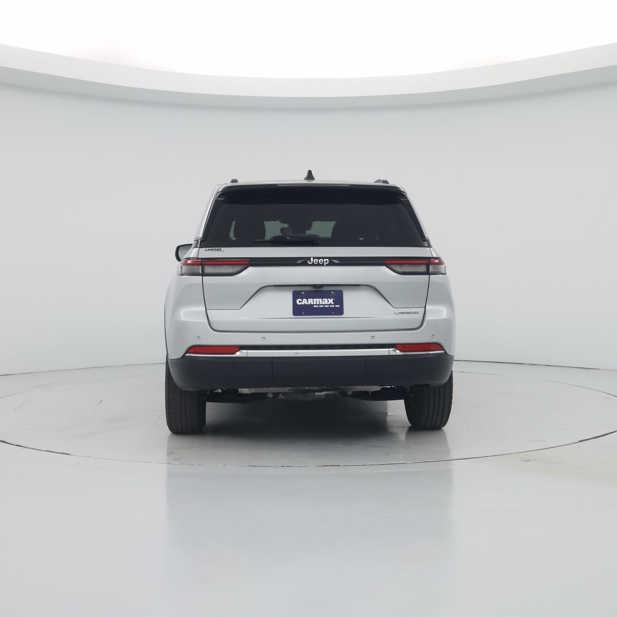 Thumbnail: 2023 Jeep Grand Cherokee - 6