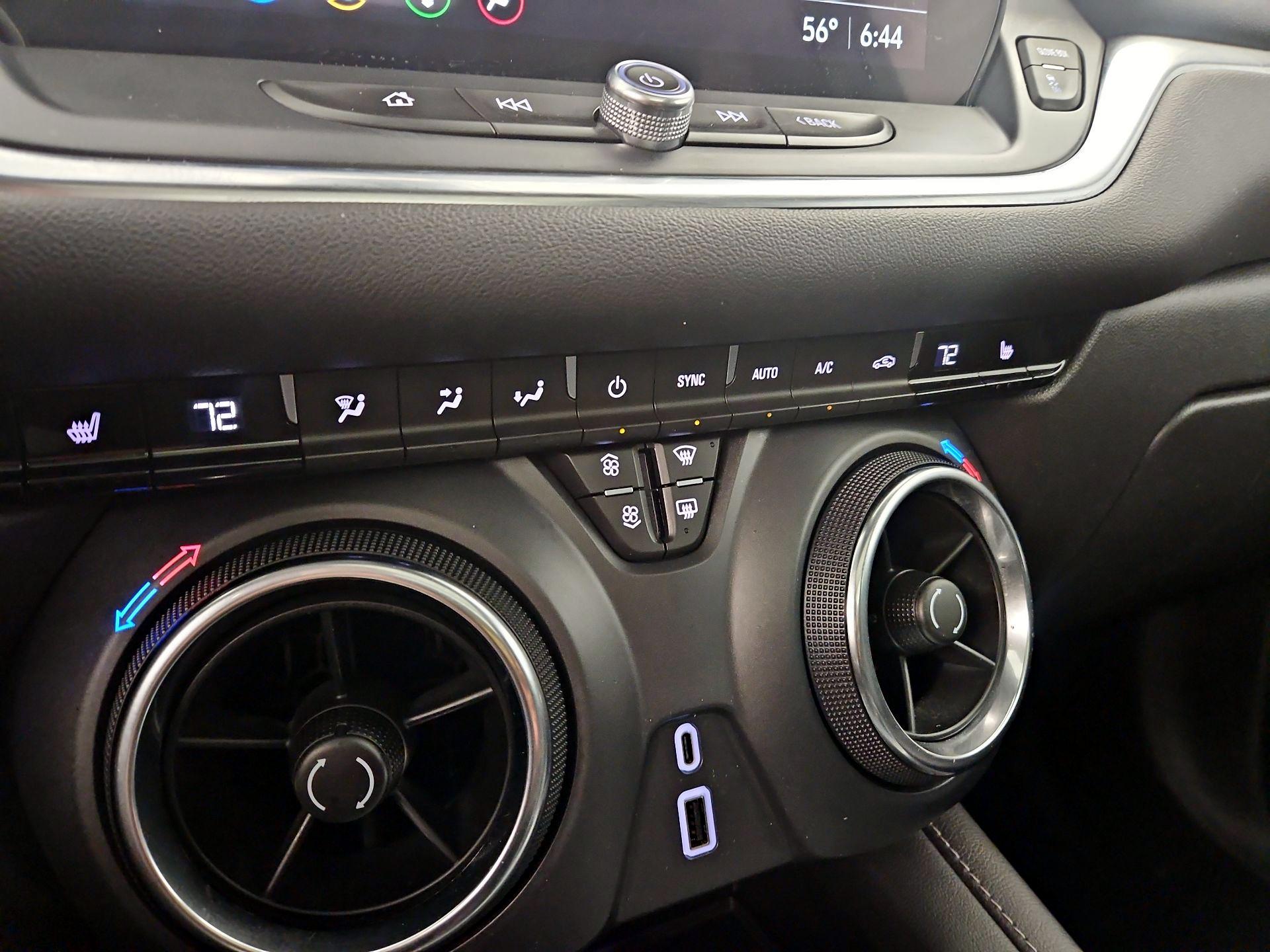 Thumbnail: 2024 Chevrolet Blazer - 16