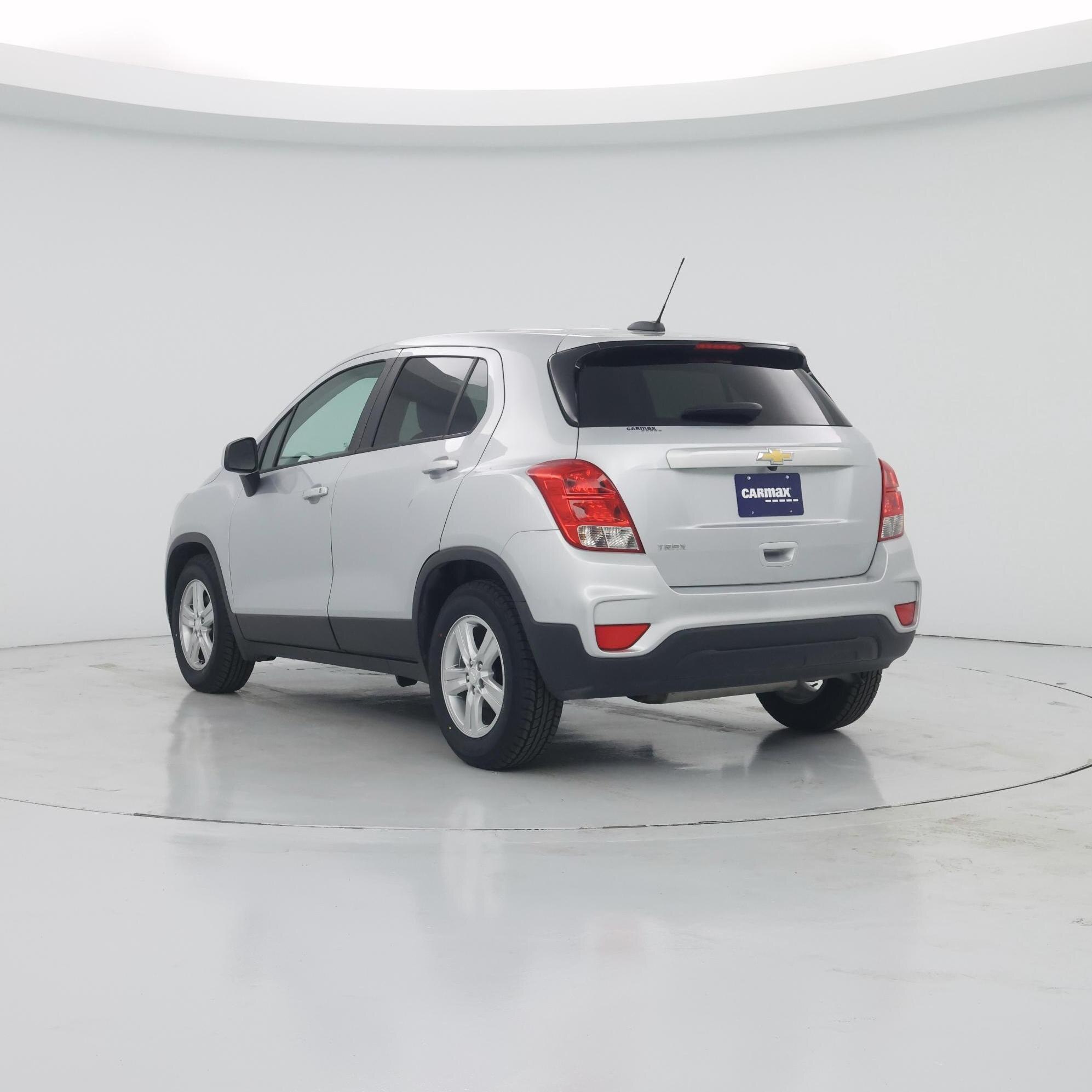 Thumbnail: 2020 Chevrolet Trax - 2