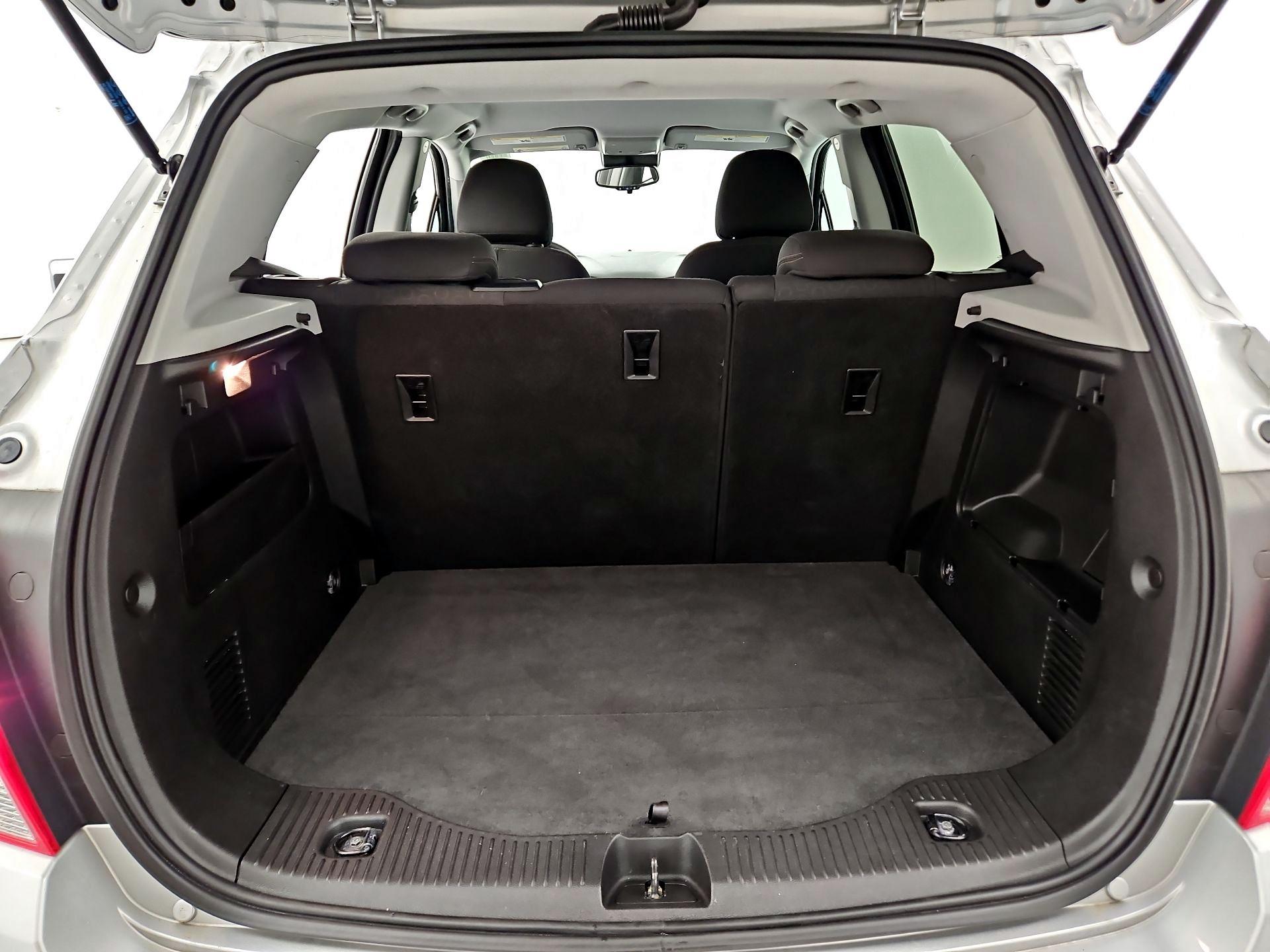 Thumbnail: 2020 Chevrolet Trax - 20