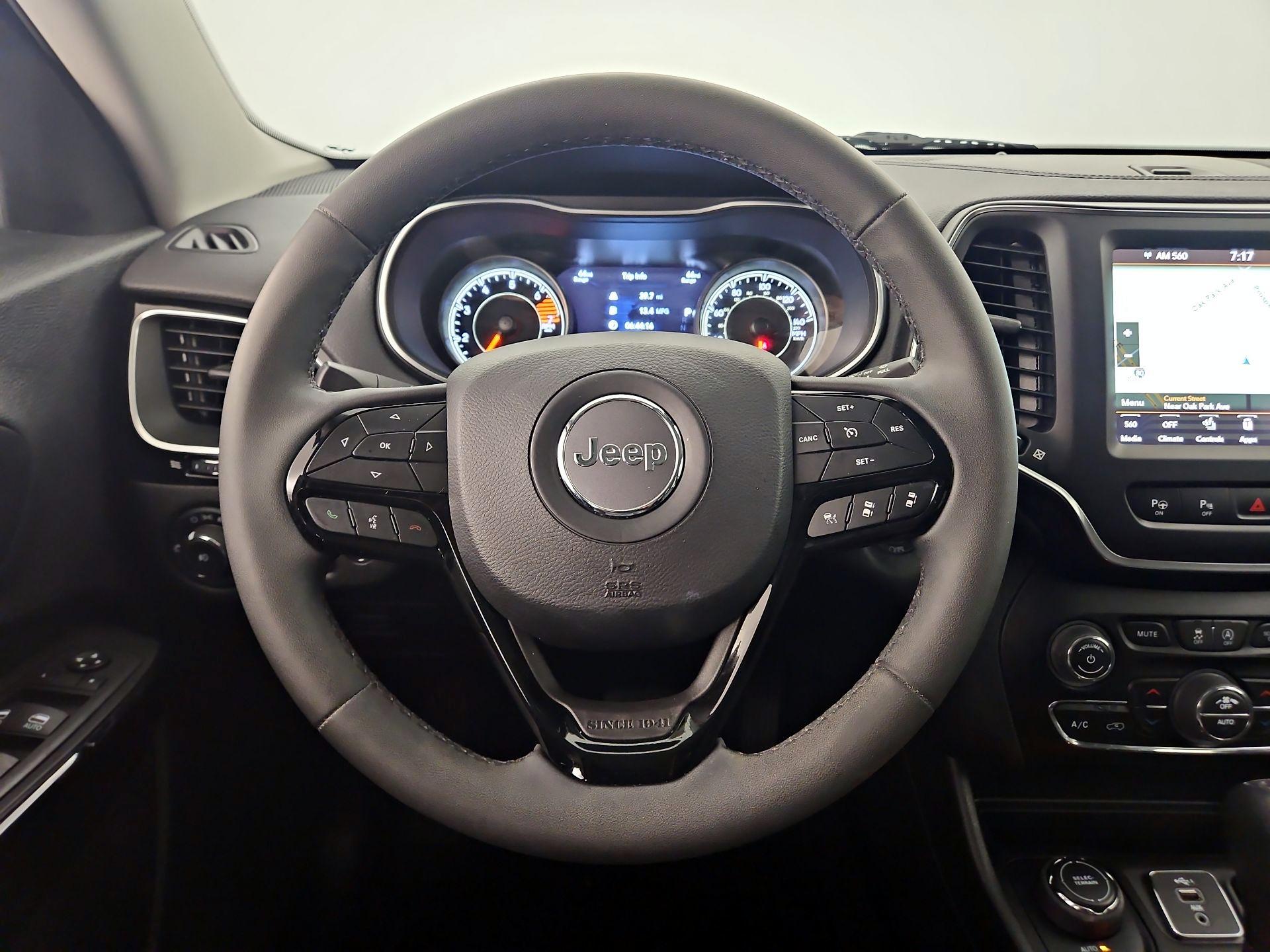 Thumbnail: 2023 Jeep Cherokee - 10