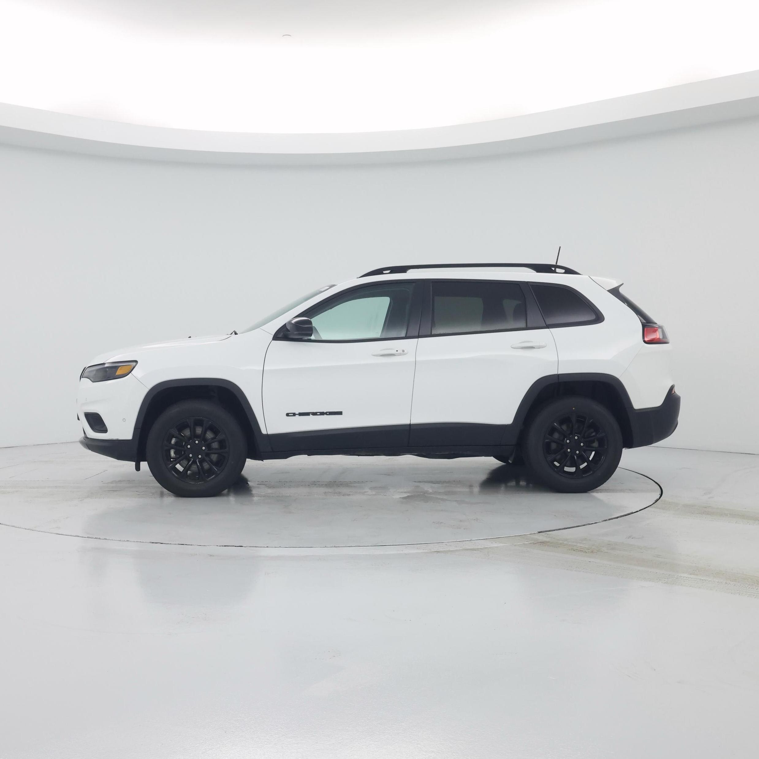 Thumbnail: 2023 Jeep Cherokee - 3