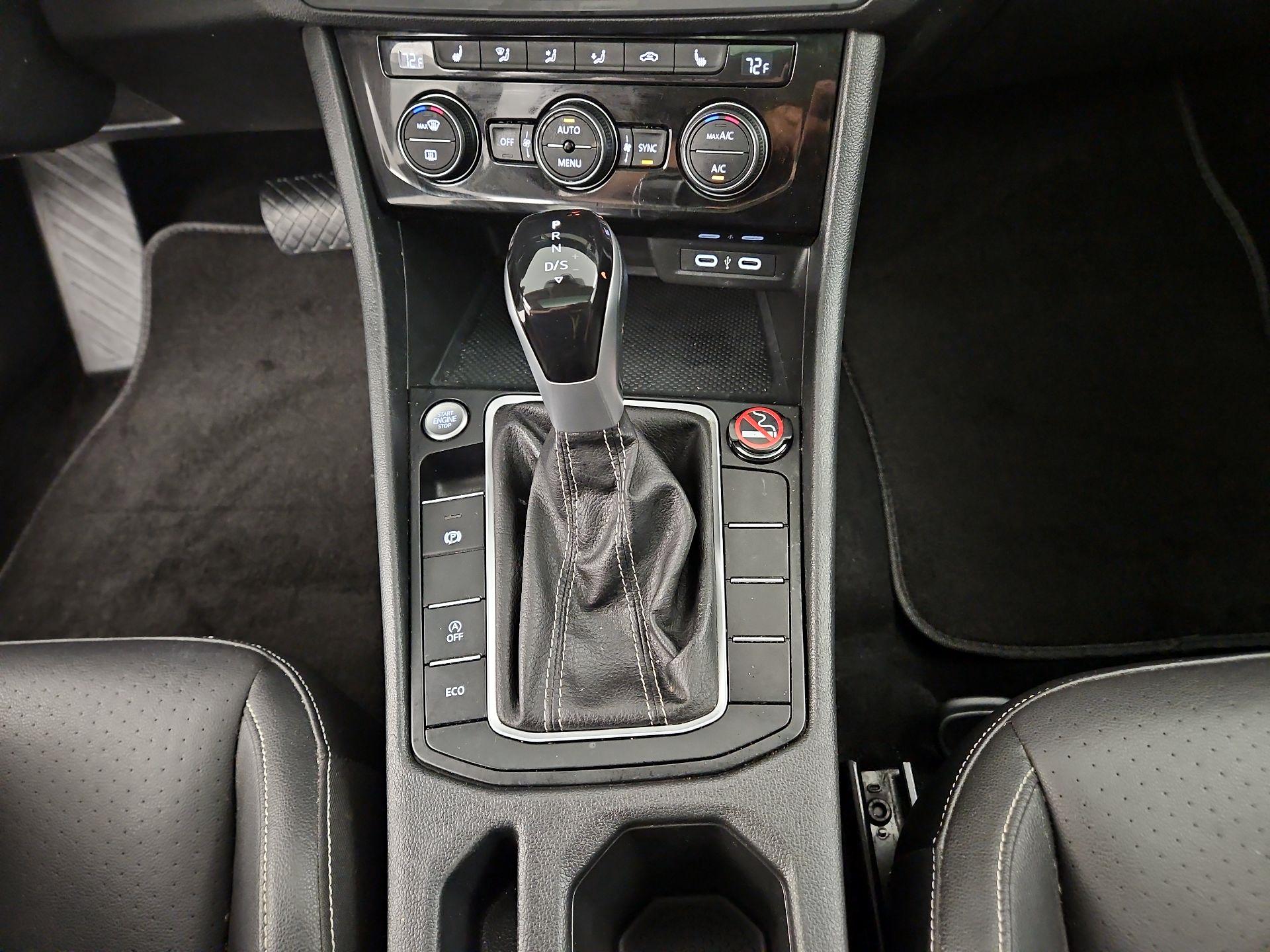 Thumbnail: 2023 Volkswagen Jetta - 17