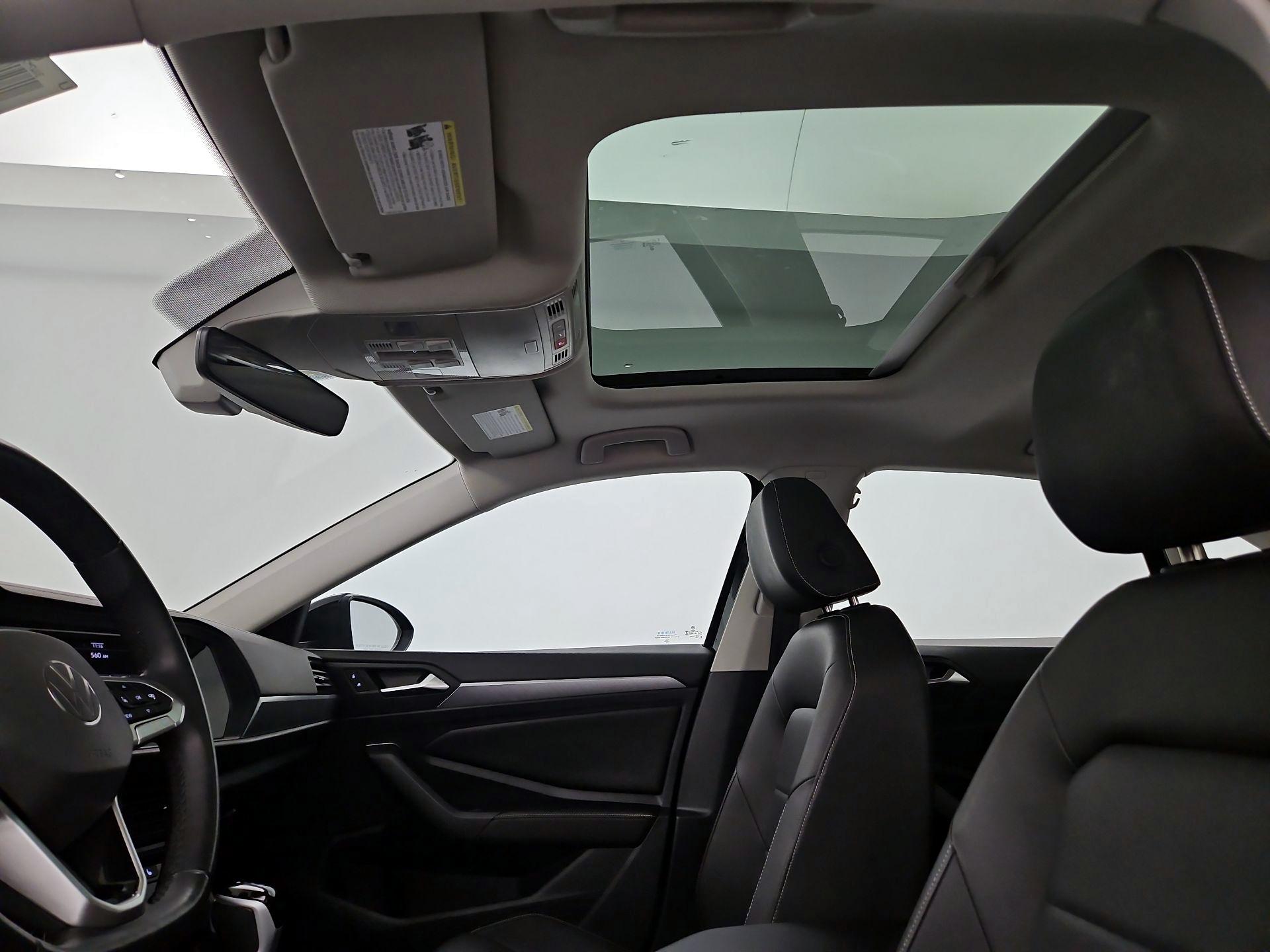 Thumbnail: 2023 Volkswagen Jetta - 19