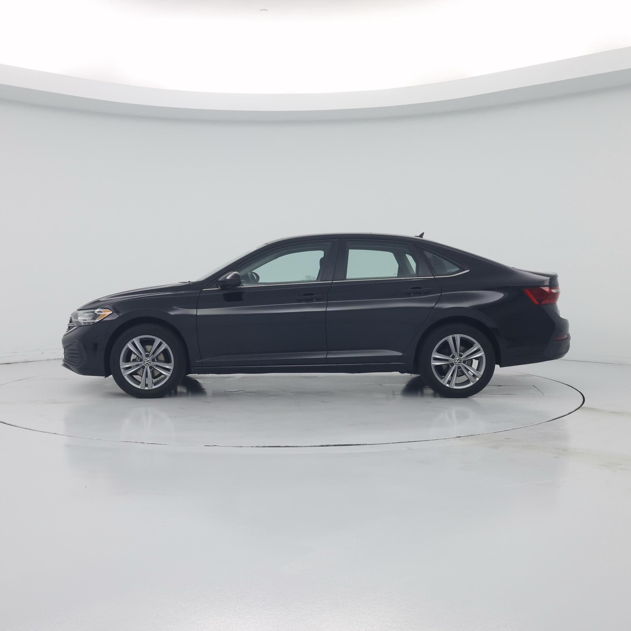 Thumbnail: 2023 Volkswagen Jetta - 3