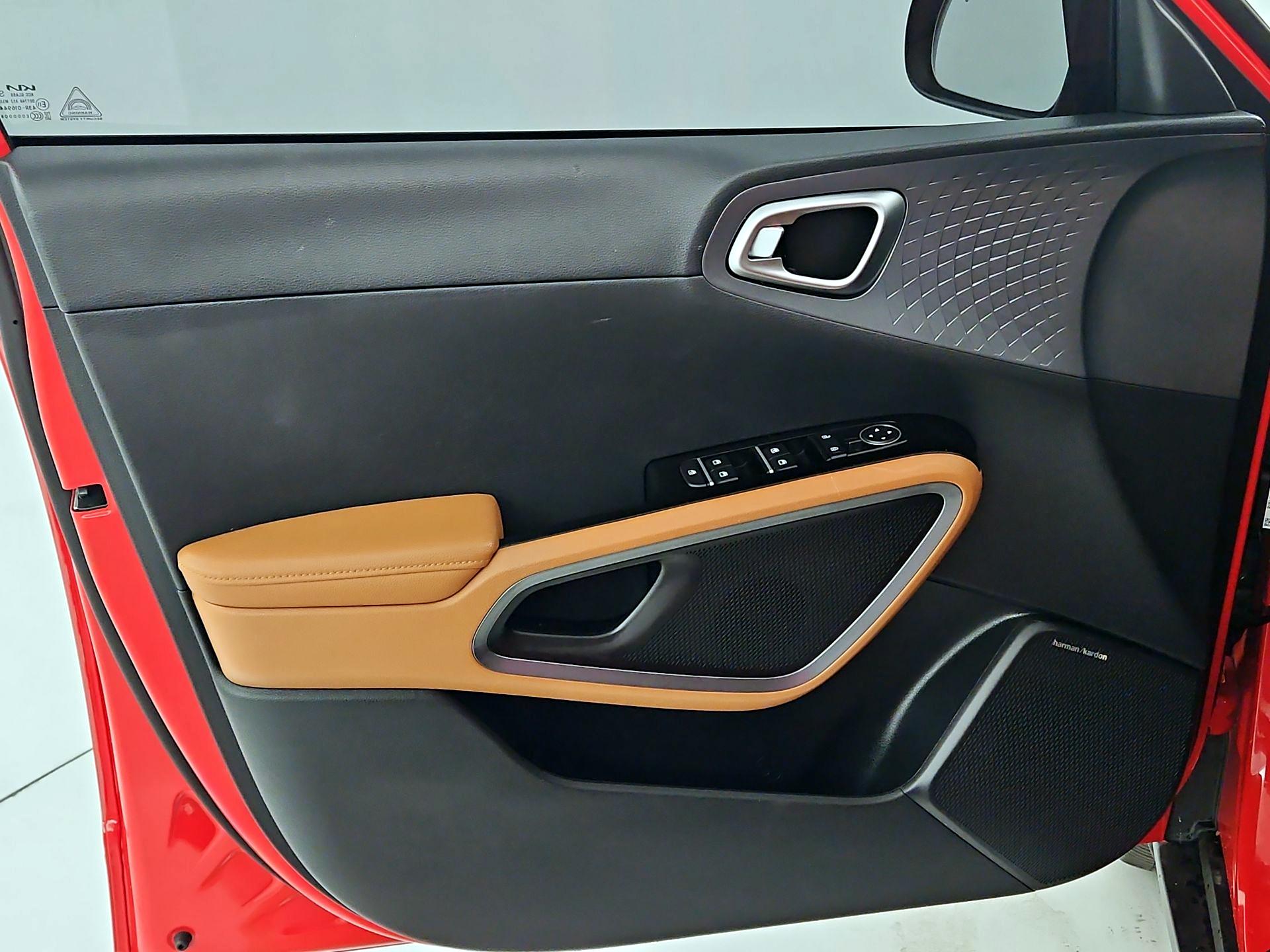 Thumbnail: 2025 Kia Soul - 12