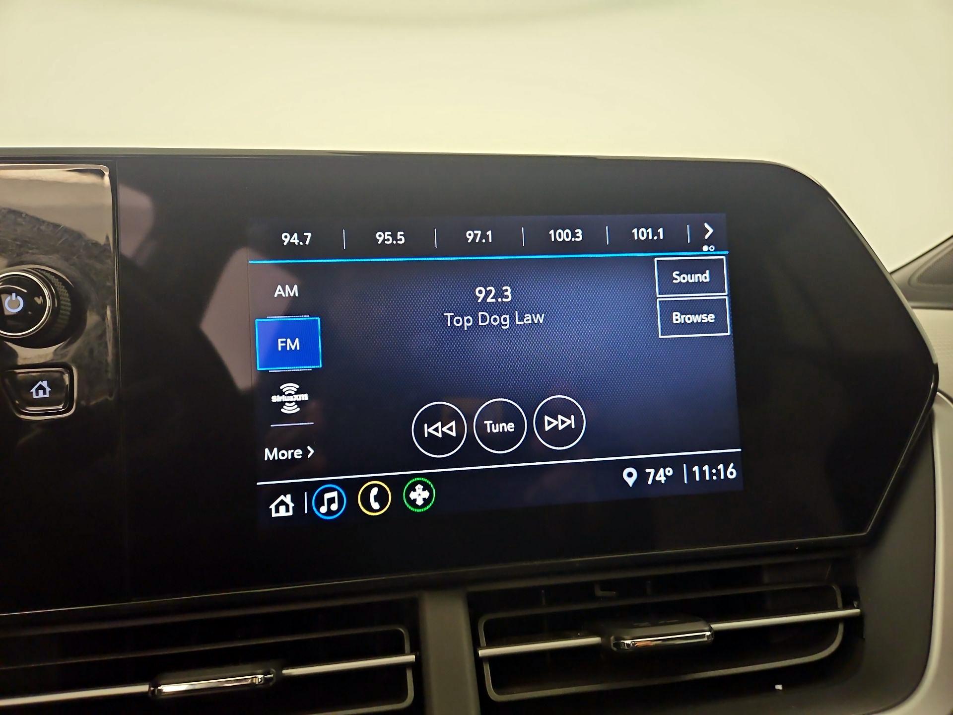 Thumbnail: 2024 Chevrolet Trax - 15