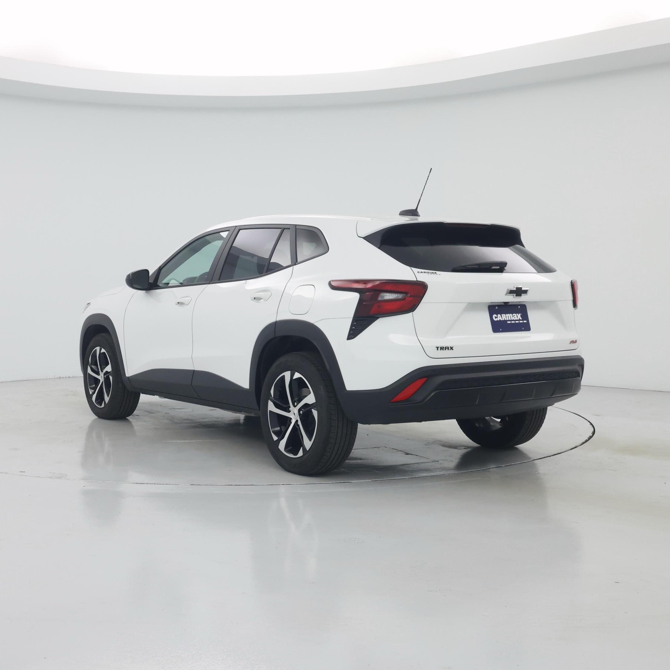 Thumbnail: 2024 Chevrolet Trax - 2