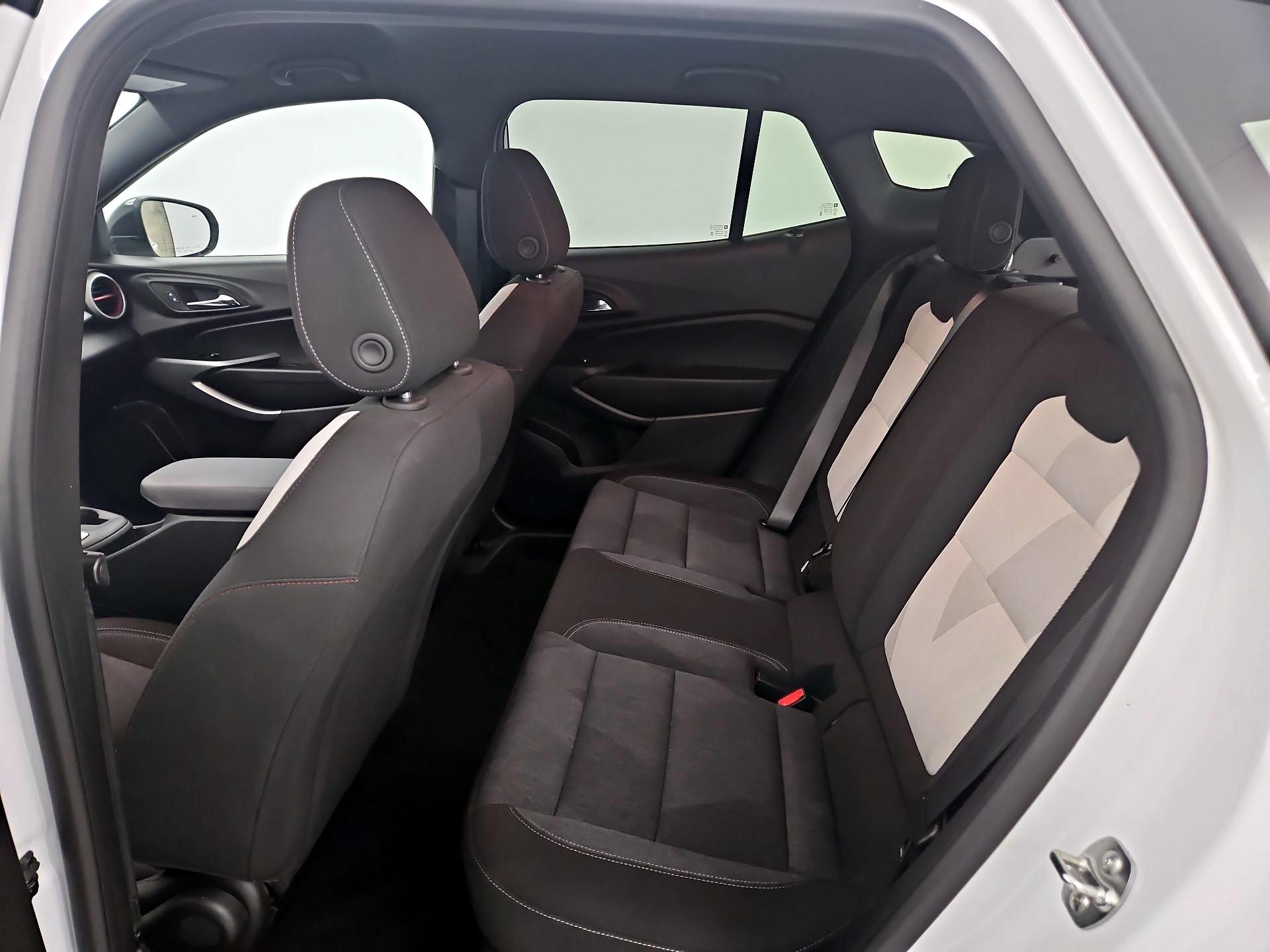 Thumbnail: 2024 Chevrolet Trax - 19