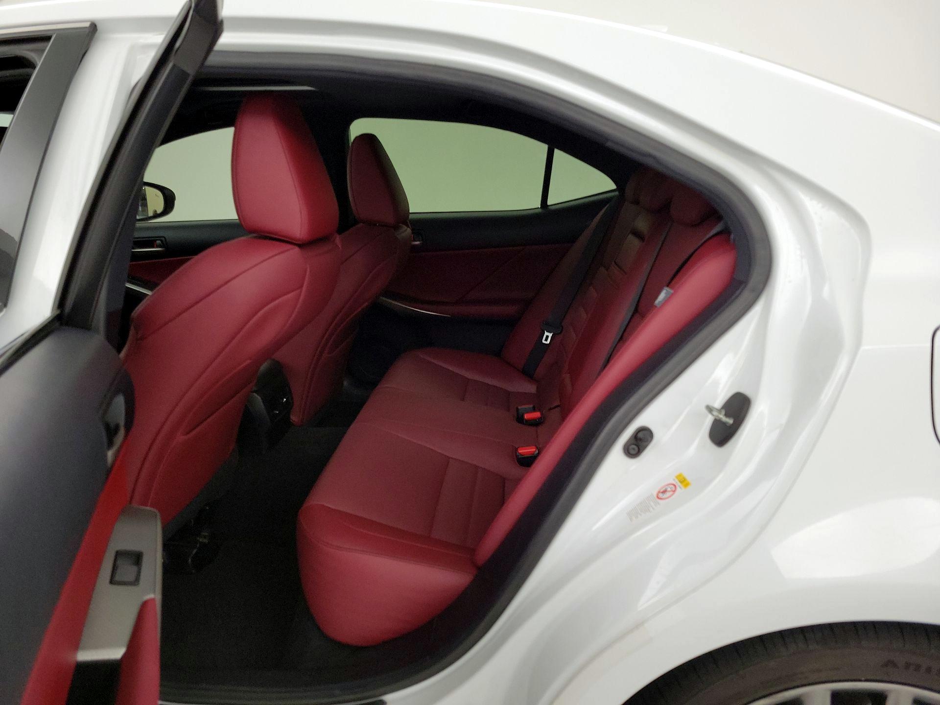 Thumbnail: 2017 Lexus IS - 19