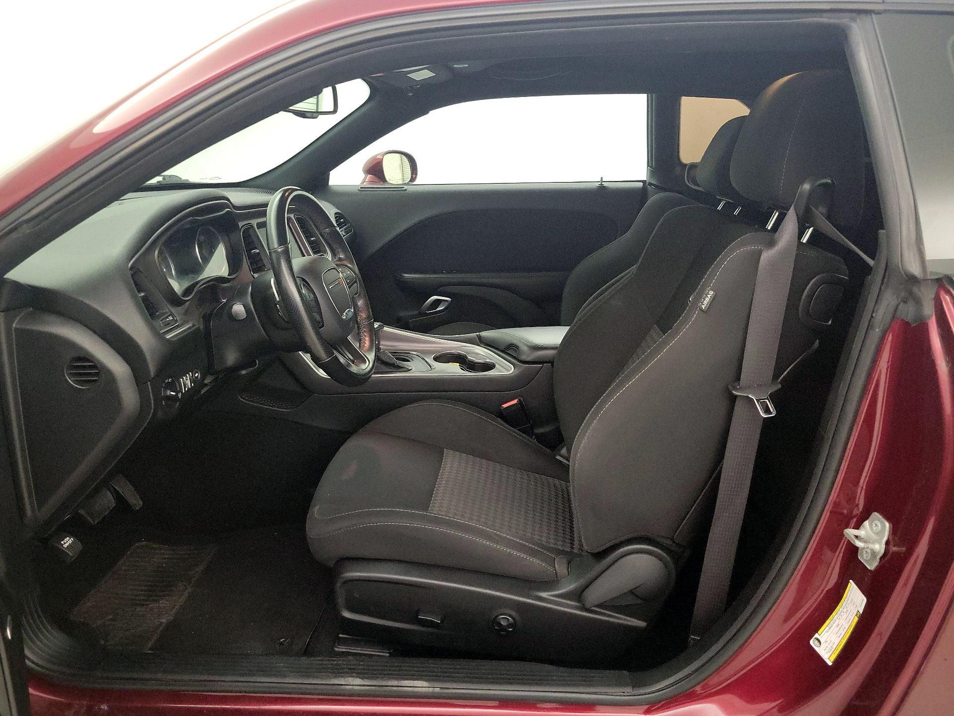 Thumbnail: 2019 Dodge Challenger - 11