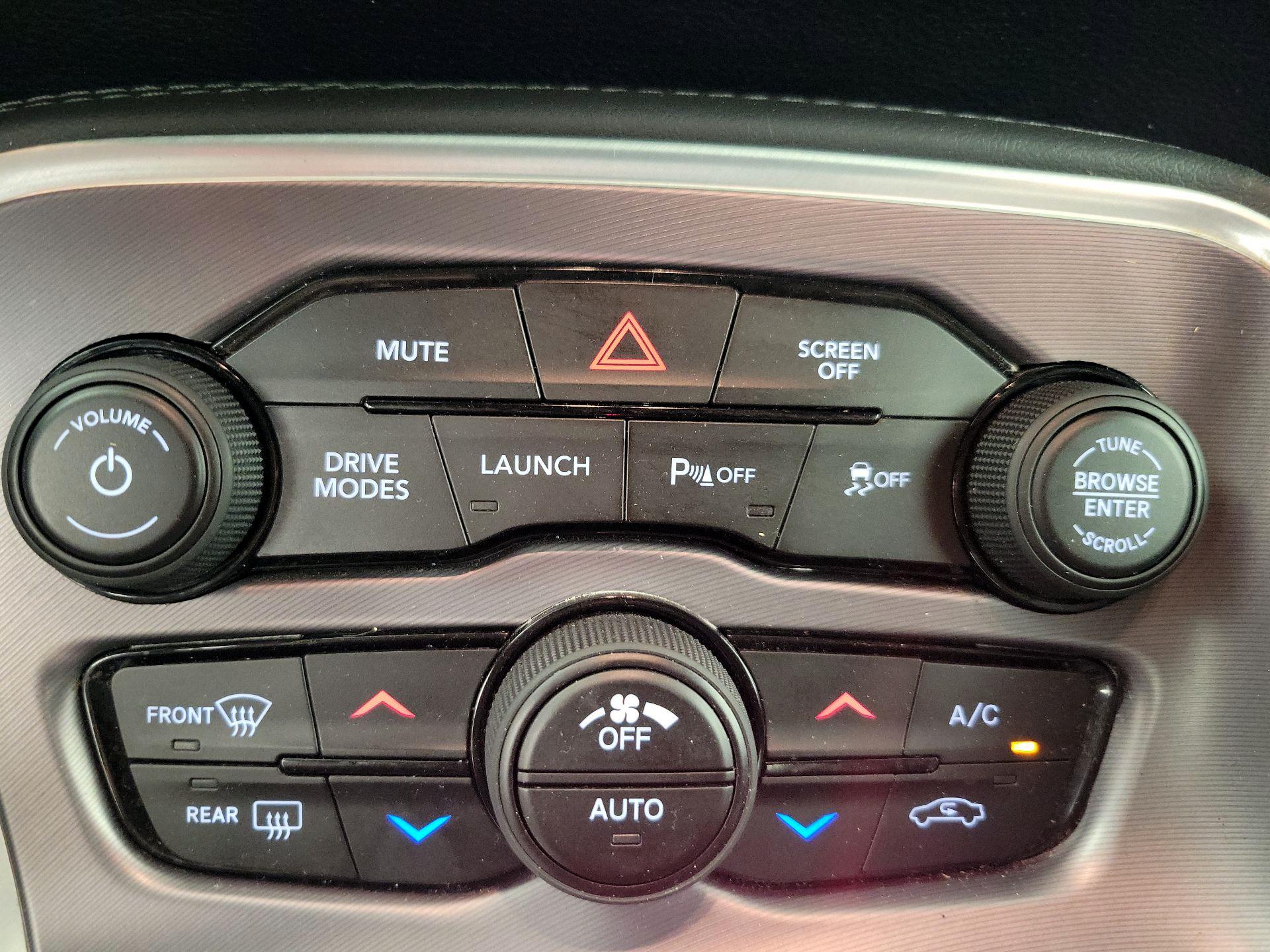 Thumbnail: 2019 Dodge Challenger - 16