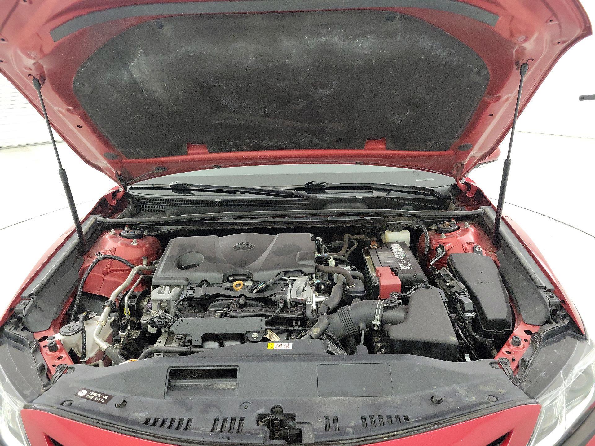 Thumbnail: 2019 Toyota Camry - 20